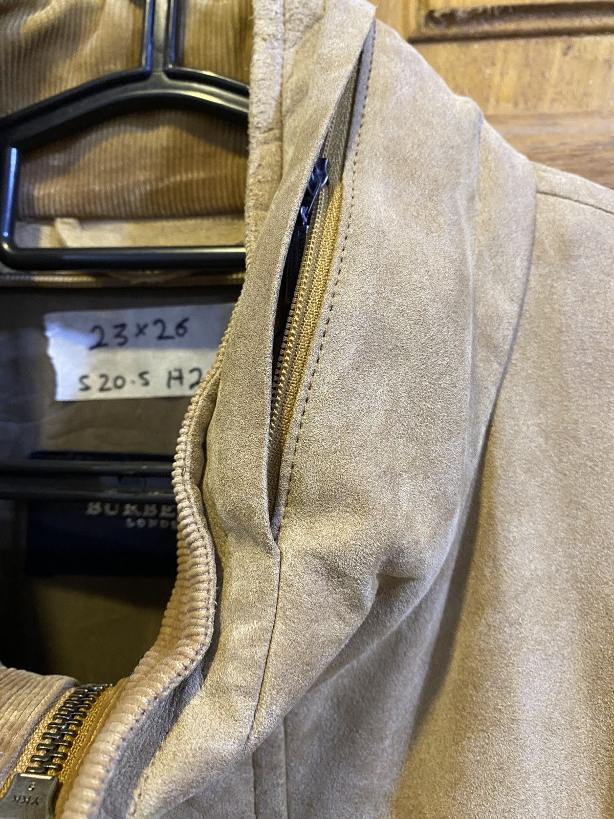Burberry Burberry London Vintage Suede Leather Jacket Beige Size US M / EU 48-50 / 2 - 14 Thumbnail