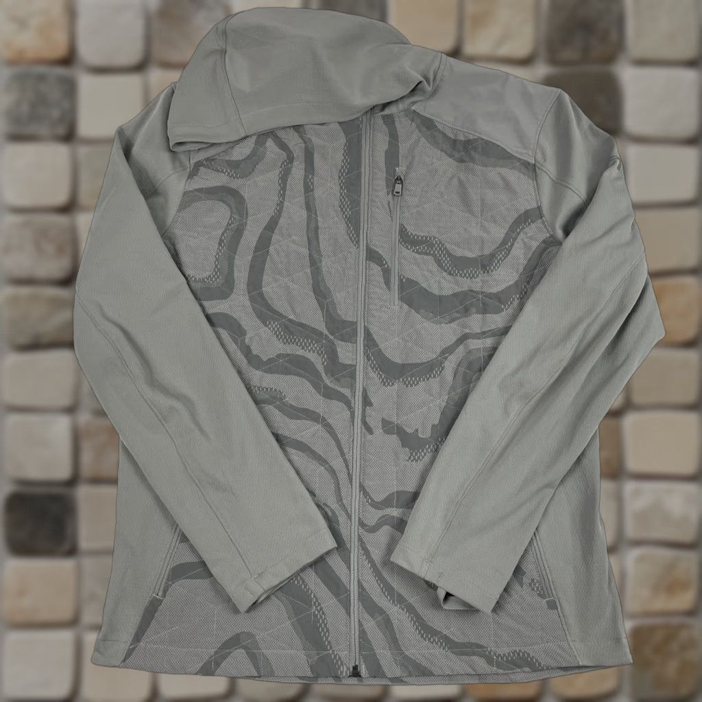 Under Armour VINTAGE Under Armour Hoodie Mens L Gray ColdGear Reactor Camouflage Full Zip Hiking Size US L / EU 52-54 / 3 - 1 Thumbnail