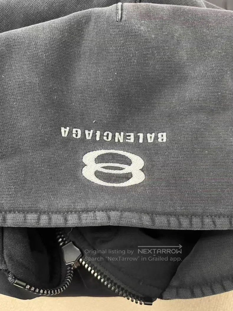 Balenciaga Balenciaga Logo Hooded Zipper Short Length Long Sleeve Jac Size L / US 10 / IT 46 - 3 Thumbnail