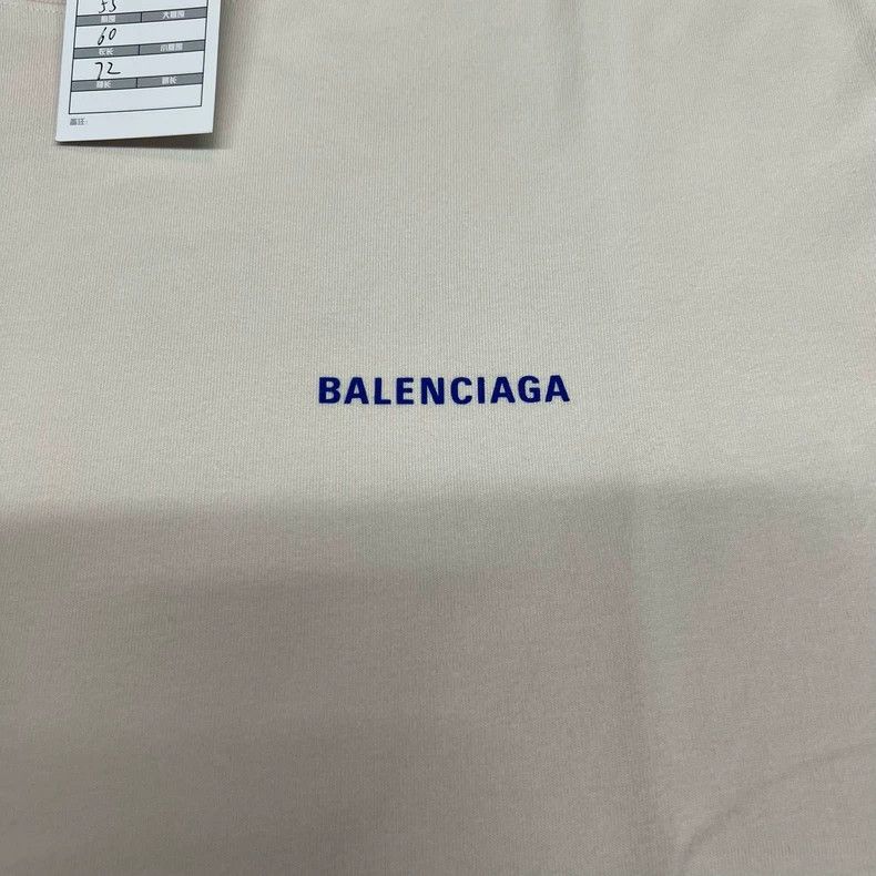 Balenciaga Balenciaga Front and Back Embroidered Logo Beige Short Sle Size US M / EU 48-50 / 2 - 3 Thumbnail