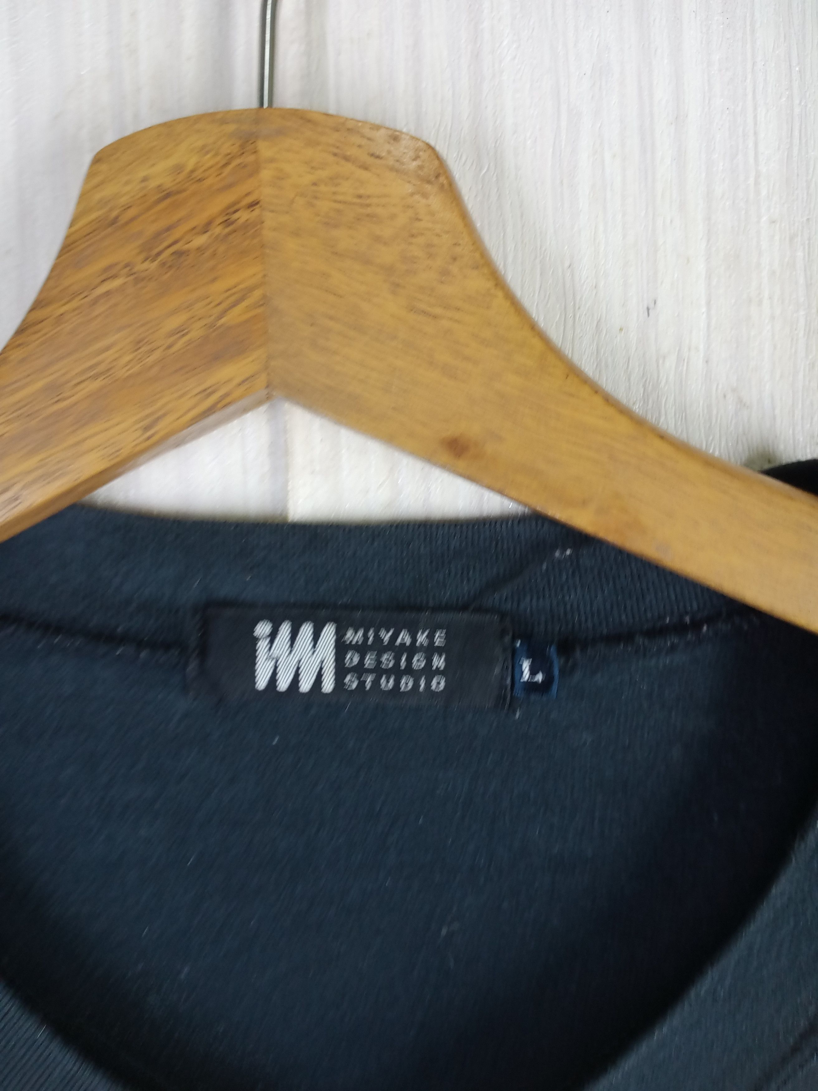 Issey Miyake Vintage 90s Issey Miyake Design Studio Long Sleeve Tee Size US L / EU 52-54 / 3 - 3 Thumbnail