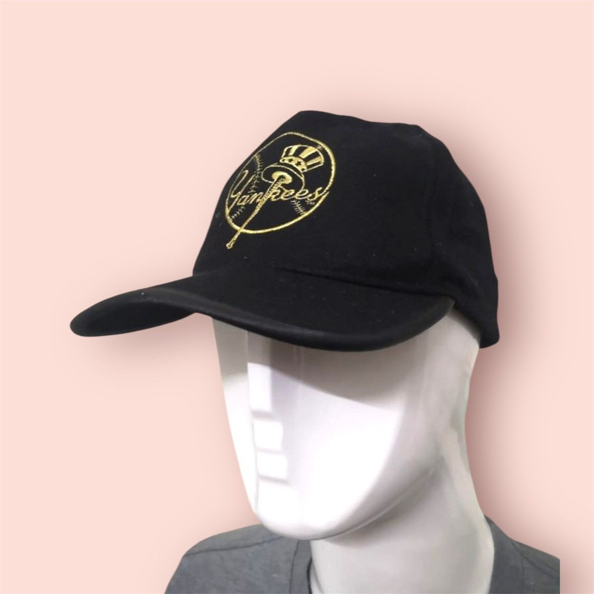 MLB VINTAGE MLB YANKEES STRAPBACK HAT Size ONE SIZE - 1 Thumbnail