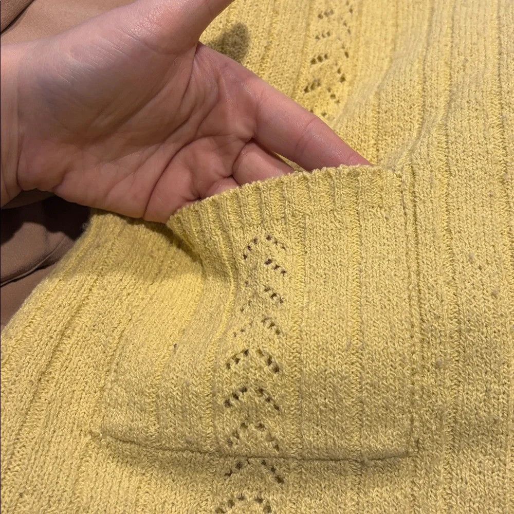 Vintage golden yellow vintage 90s 80s button up grandmacore cardigan Size L / US 10 / IT 46 - 5 Thumbnail