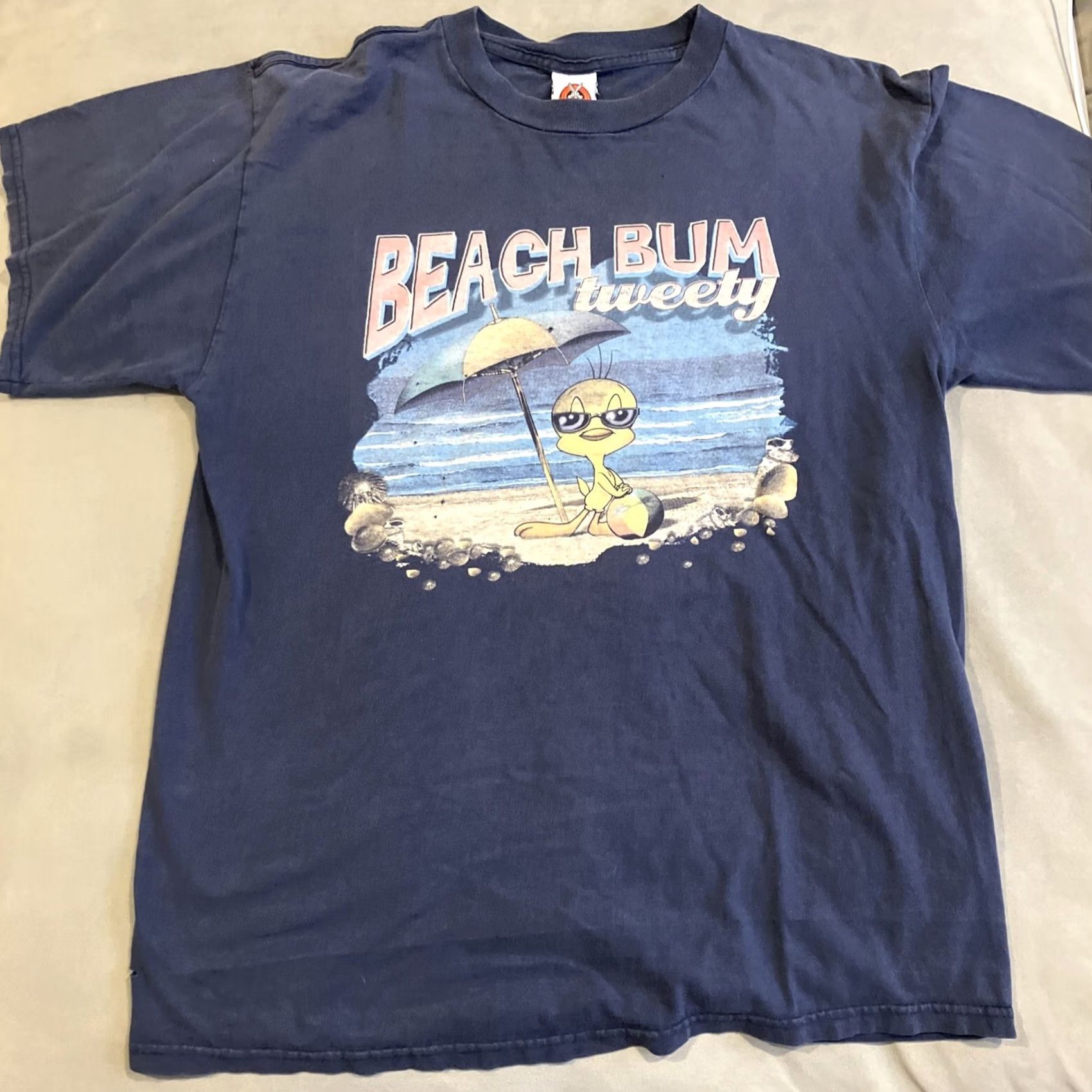 Vintage VINTAGE Looney Tunes Tweety Bird Beach Bum Tweety T Shirt Large Blue Short Sleeve Men L Shirt Size US L / EU 52-54 / 3 - 2 Thumbnail
