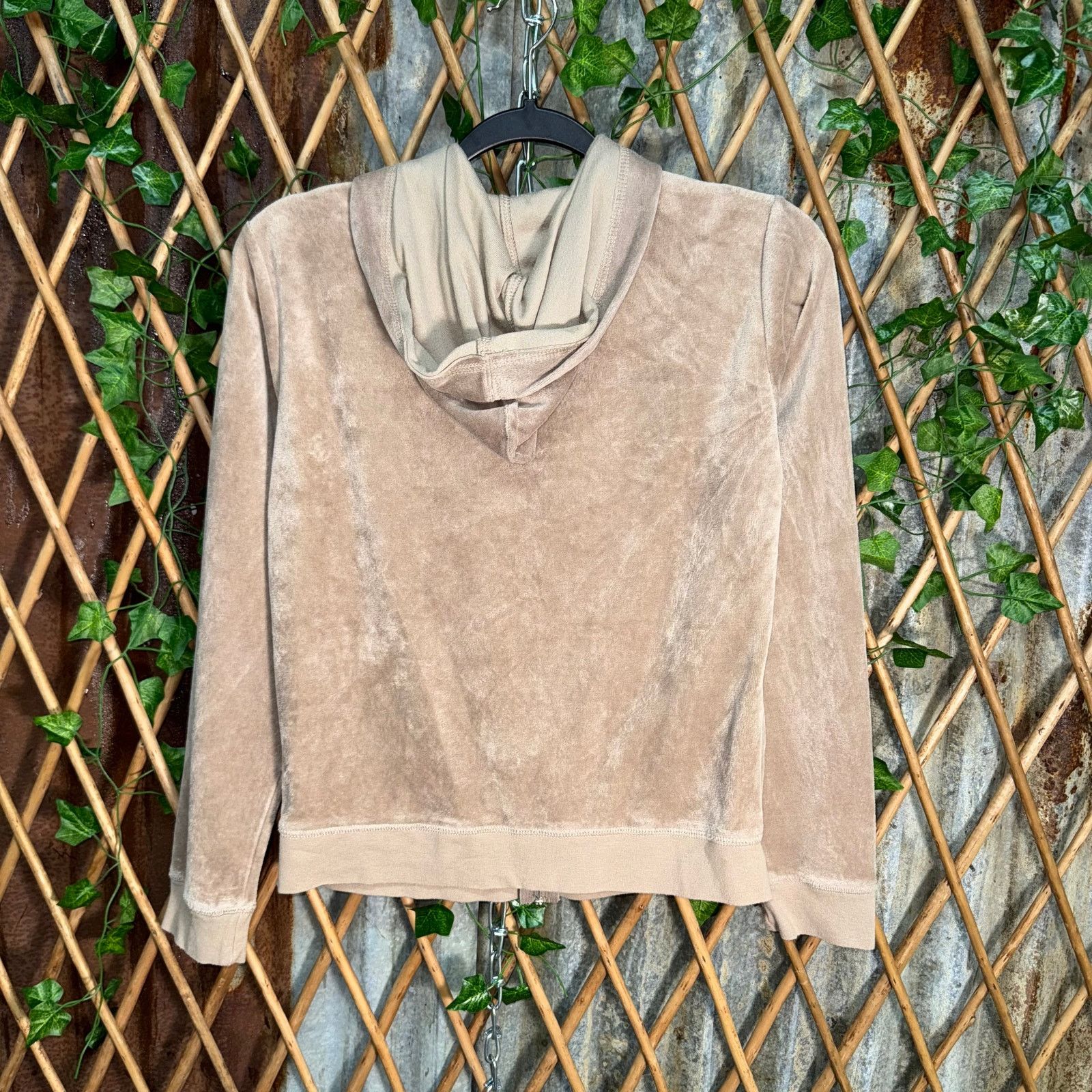 Vintage Vintage Y2K nyc velour juicy style 2000s femme zip up hoodie Size S / US 4 / IT 40 - 2 Thumbnail
