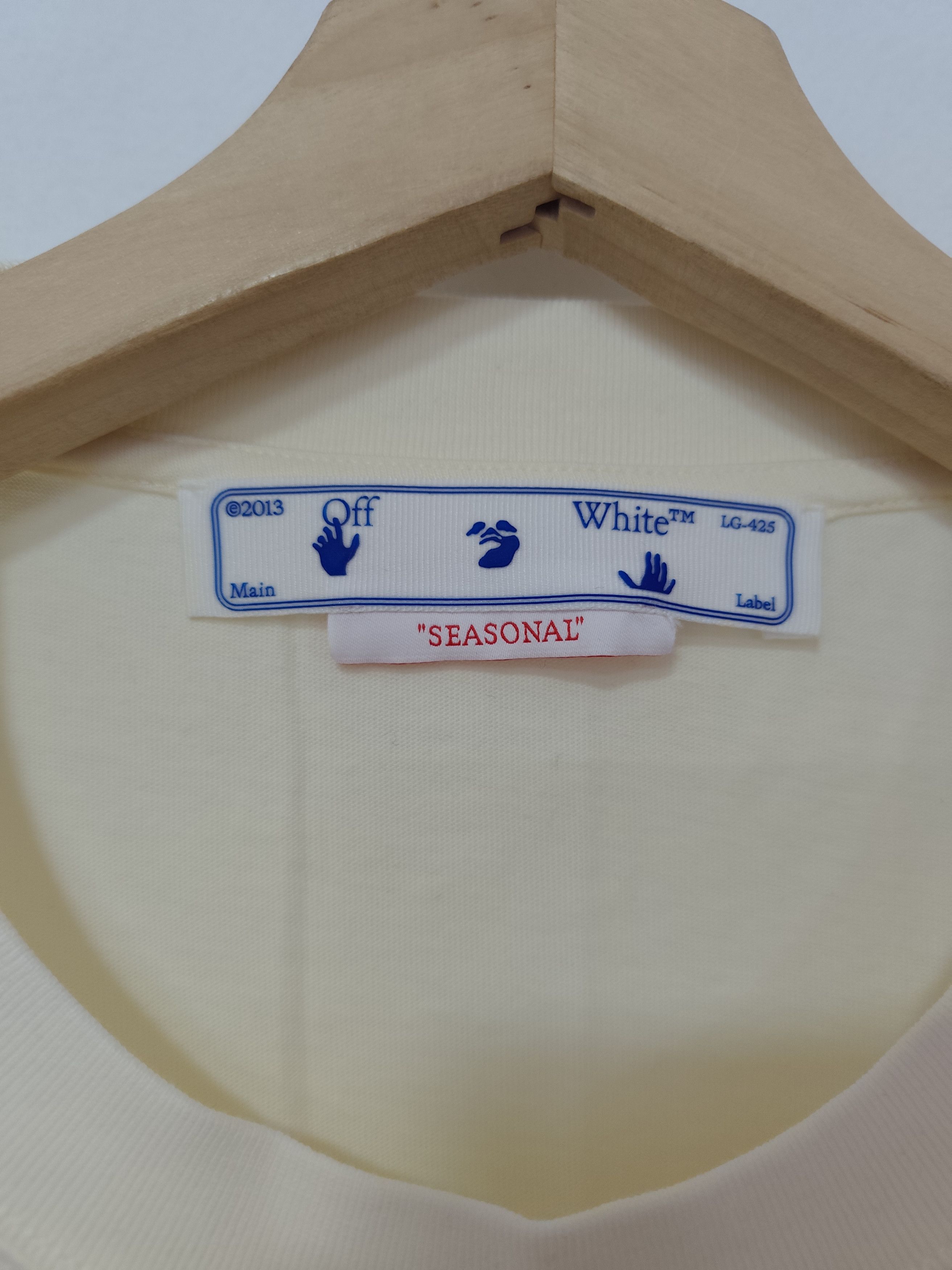 Off-White Off-White "Logo-Embroidered" Size US L / EU 52-54 / 3 - 4 Thumbnail