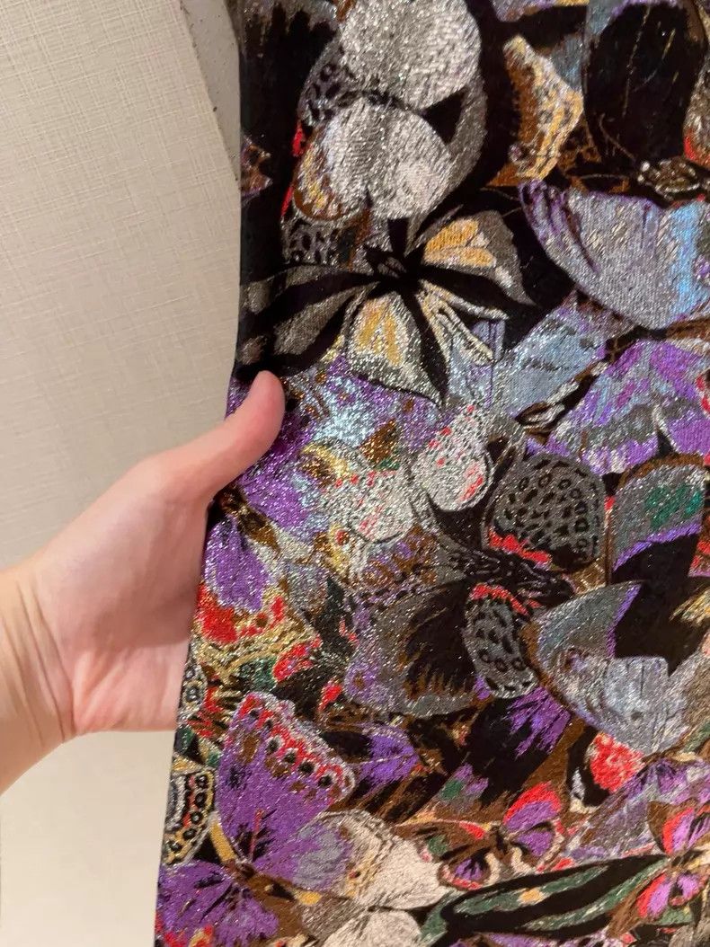 Valentino Valentino Butterfly embroidered skirt Size S / US 4 / IT 40 - 6 Thumbnail