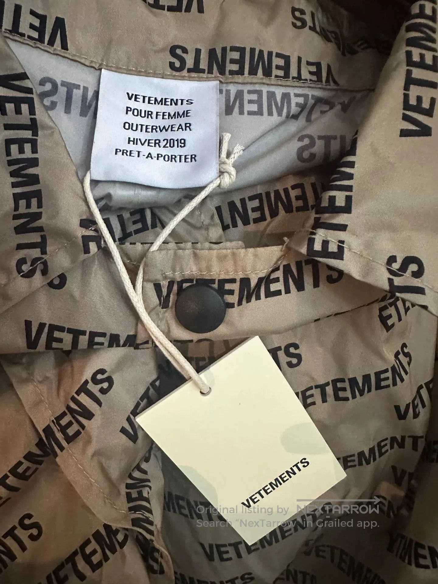 Vetements stylish vetements long sleeve windbreaker coat. Size XS / US 0-2 / IT 36-38 - 3 Thumbnail
