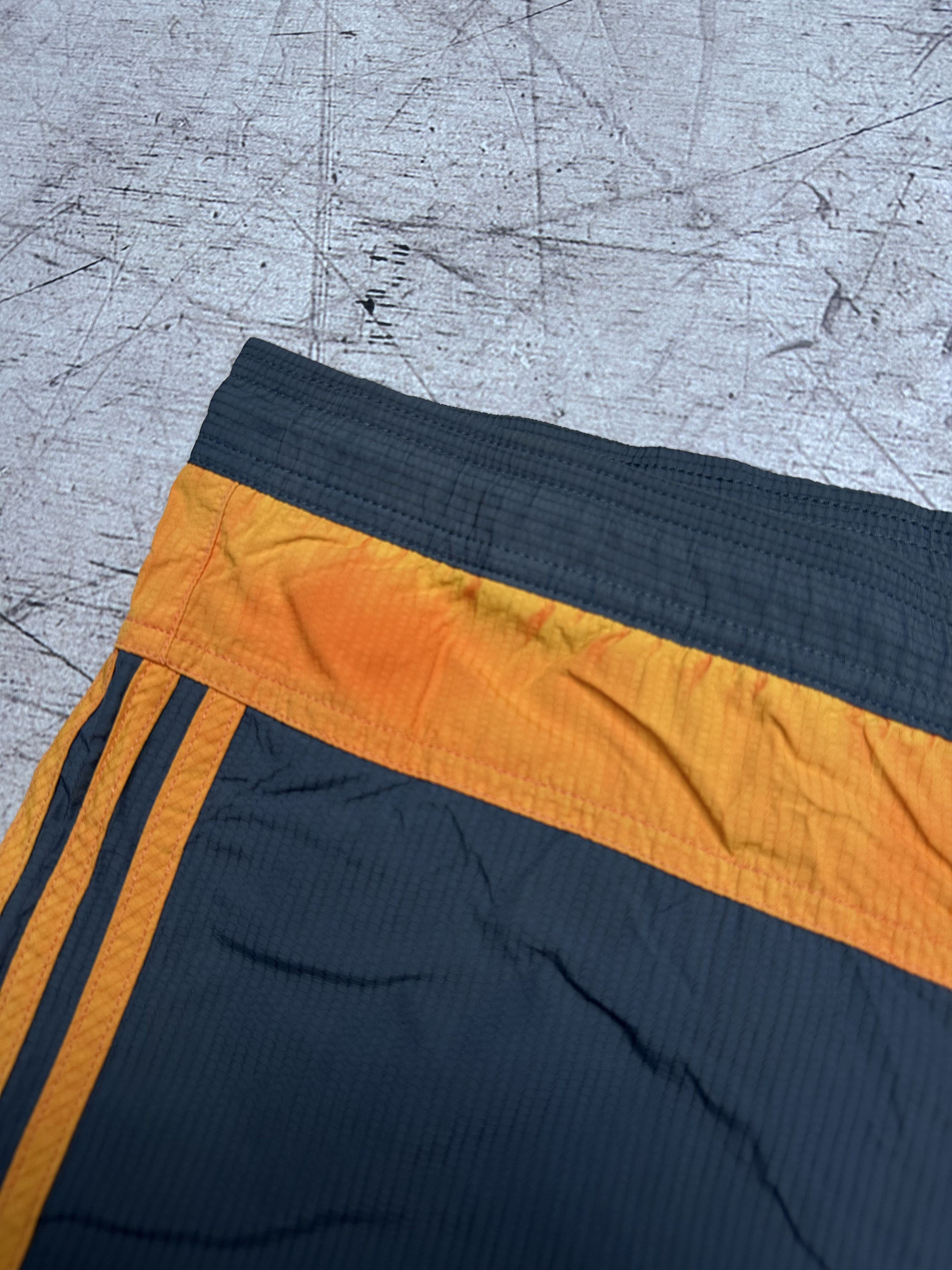 Adidas Adidas 90s Vintage Mens Nylon Swimming Shorts Size US 30 / EU 46 - 4 Thumbnail