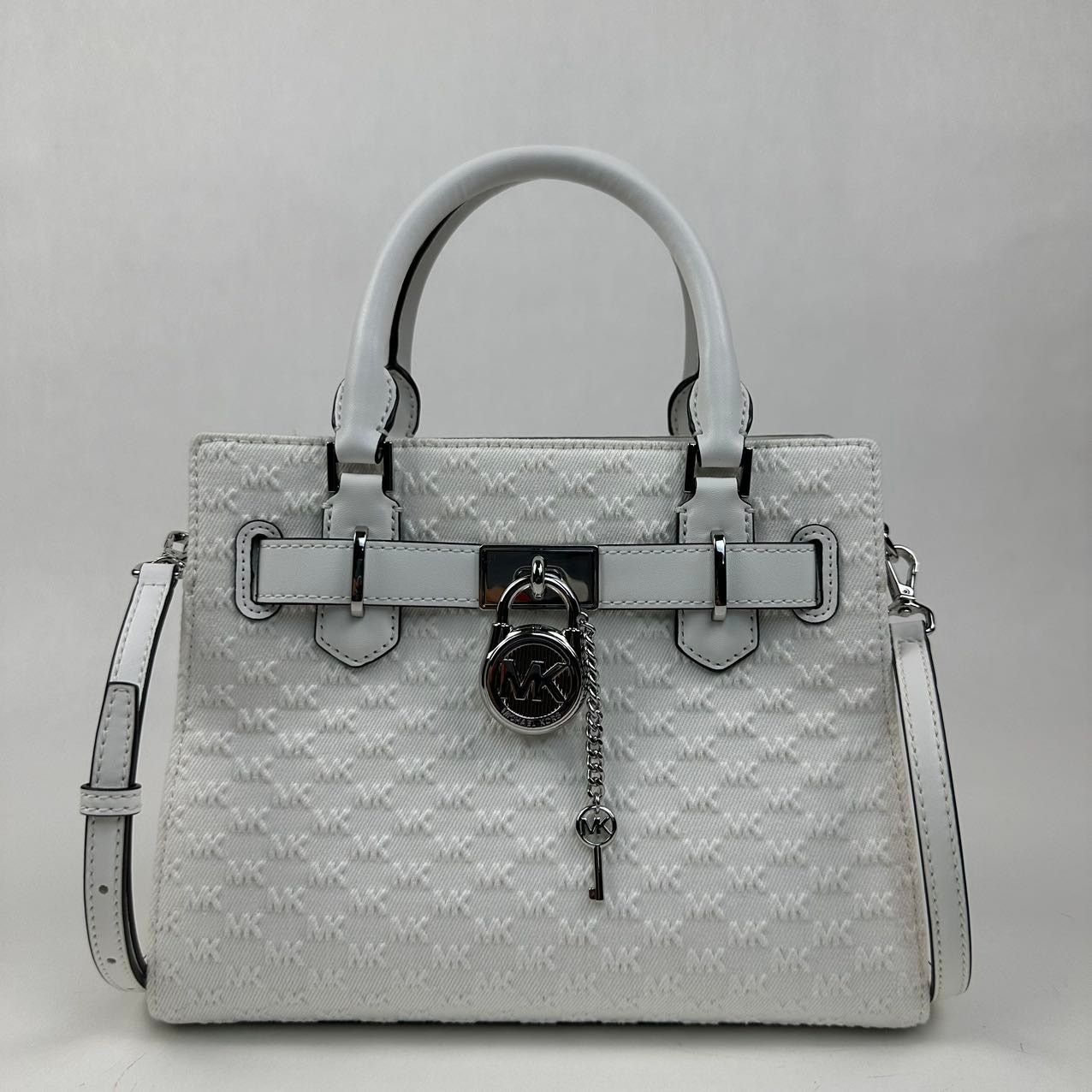 Michael Kors Michael Kors 35T4SHMS5C Hamilton Small Logo Embossed Washed Size ONE SIZE - 3 Thumbnail