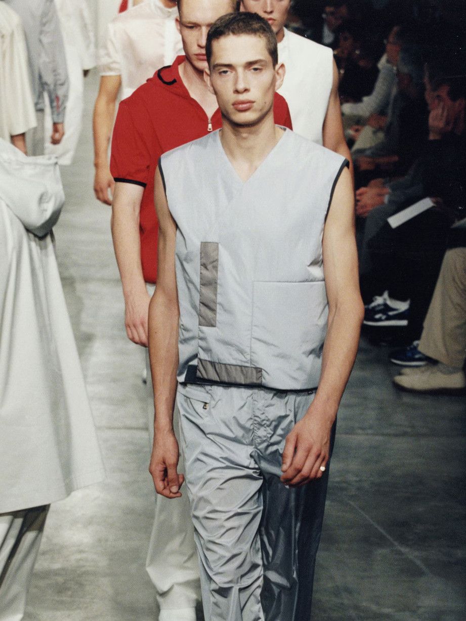 image of Prada Linea Rossa Velcro Utility Vest Ss1999 in Grey, Men's (Size Medium)