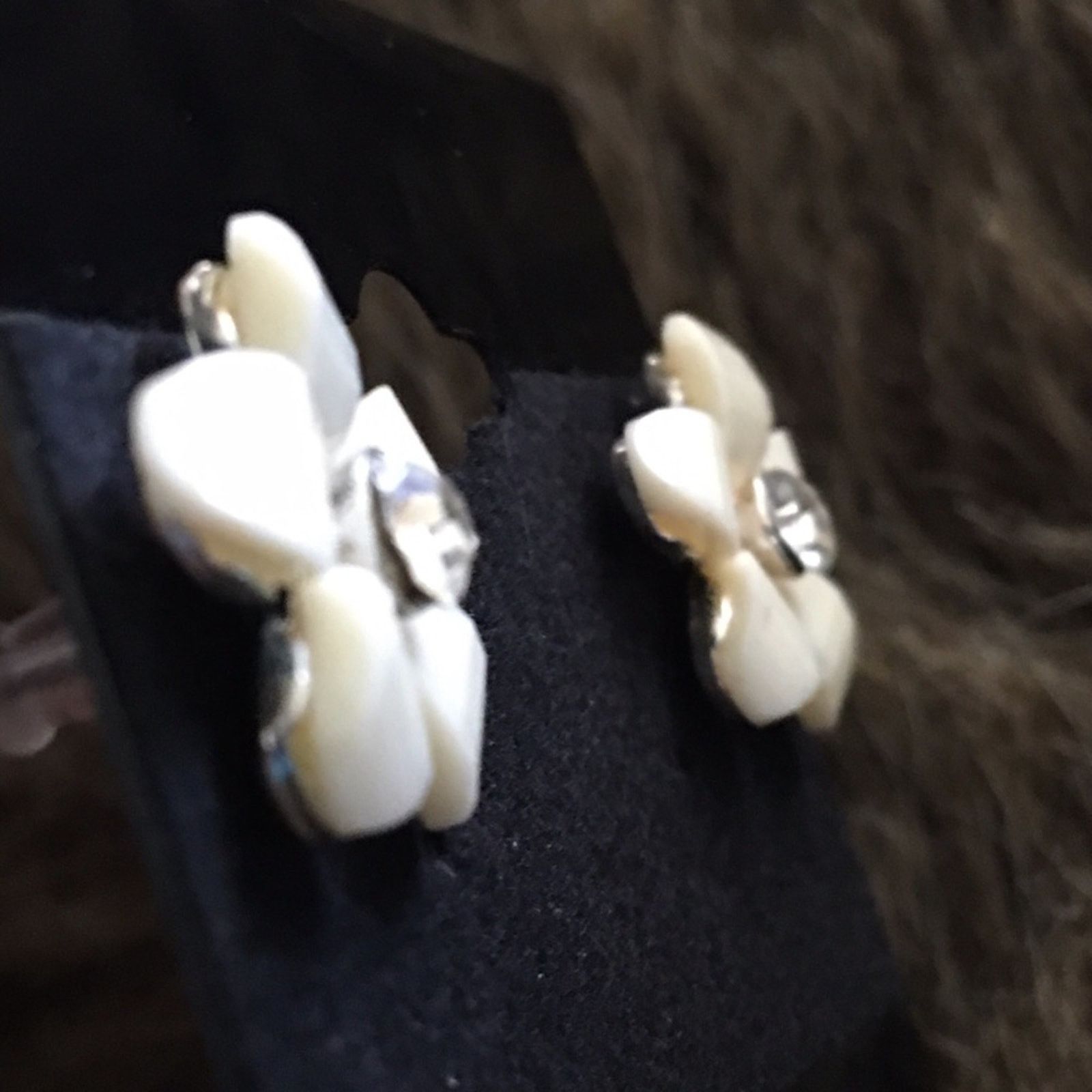 Jewelry Faceted resin and glass rhinestone pierced earring Size ONE SIZE - 3 Thumbnail