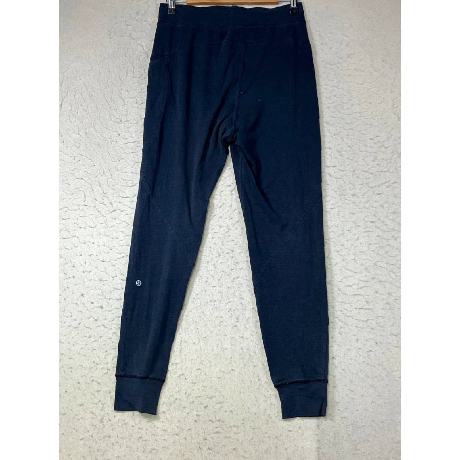 Lululemon Lululemon Align Leggings Pants Black 6 Pockets High Rise Skinny Ankle Women Activewear Moisture Wicking Stretch Gym Yoga with Paint Stains Size 28" / US 6 / IT 42 - 2 Thumbnail