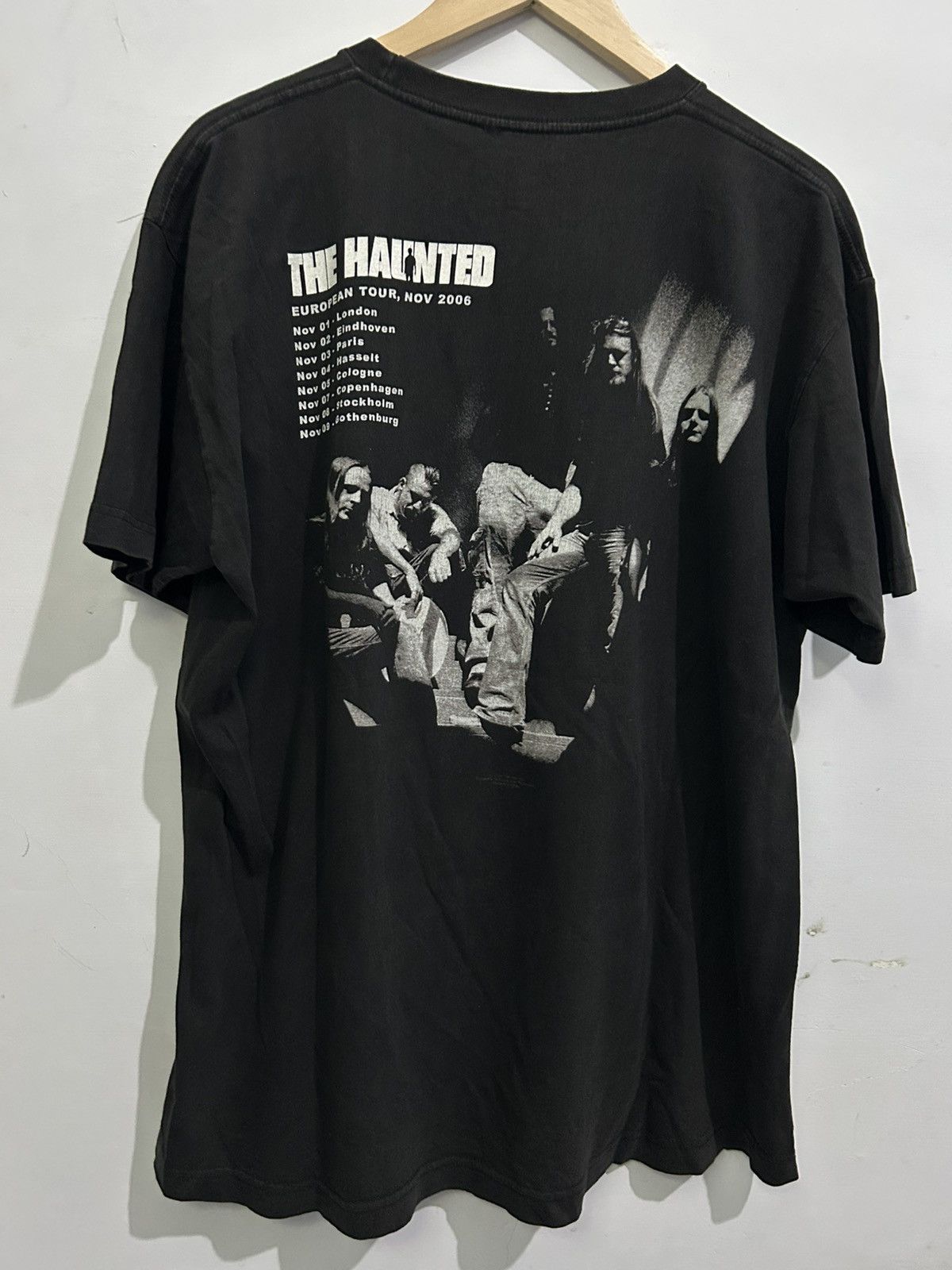 Band Tees 2006 The Haunted Swedish Heavy Metal Band Tshirt Size US XL / EU 56 / 4 - 7 Thumbnail