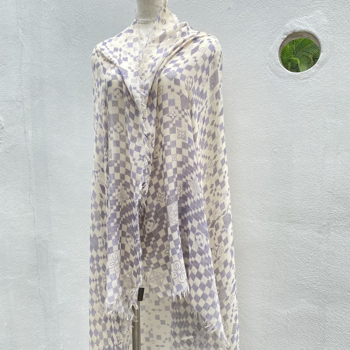 Louis Vuitton LOUIS VUITTON Lavender Checkered Blossom Scarf Size ONE SIZE - 22 Thumbnail