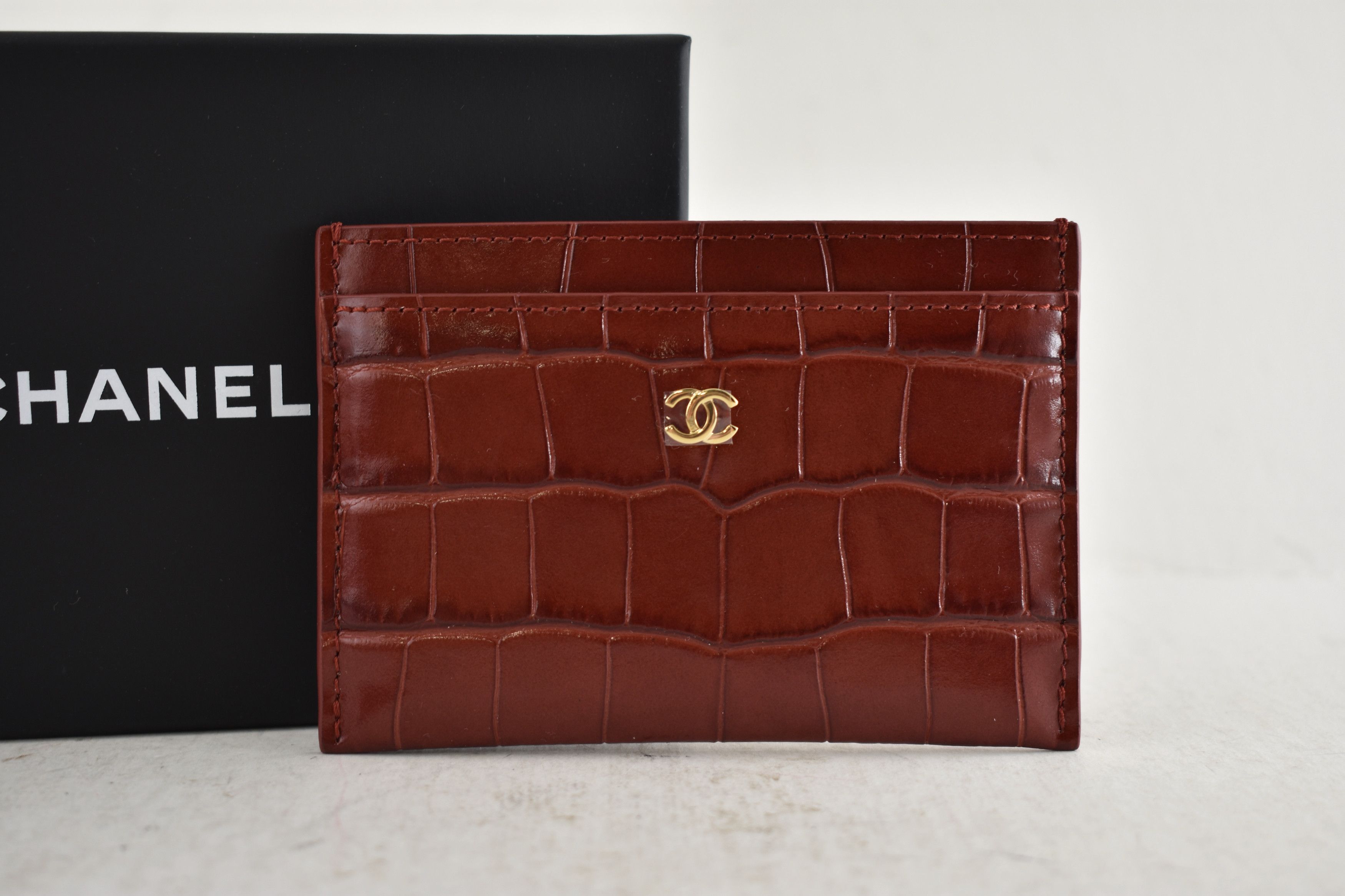 Chanel 26S Burgundy Crocodile Embossed Credit Card Holder Wallet Size ONE SIZE - 4 Thumbnail