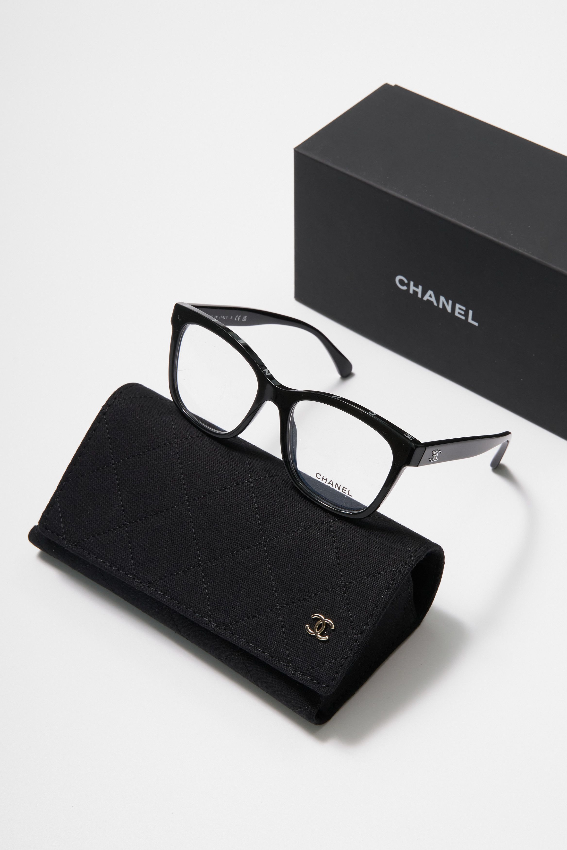 CHANEL Square Sunglasses CH5417