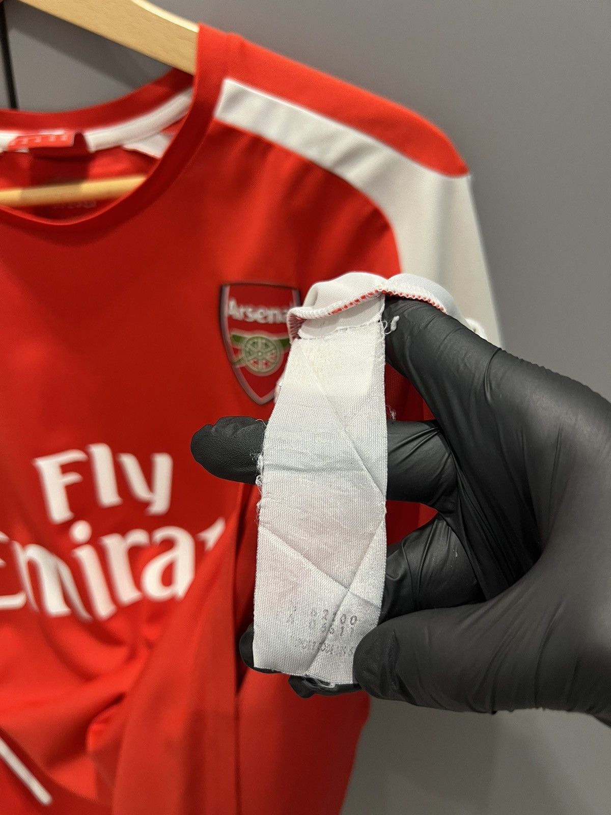 Puma Puma Arsenal Football Shirt Mens 14-15 Home Jersey Size US XL / EU 56 / 4 - 7 Thumbnail