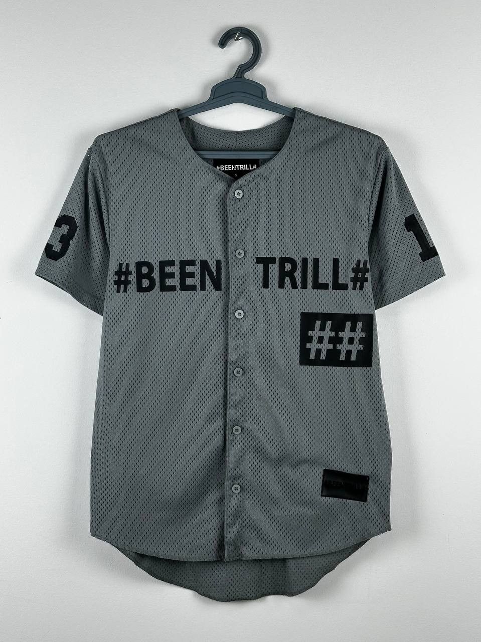 Been Trill × Virgil Abloh Been Trill 13 Grey Baseball Jersey Size S Size US S / EU 44-46 / 1 - 1 Thumbnail