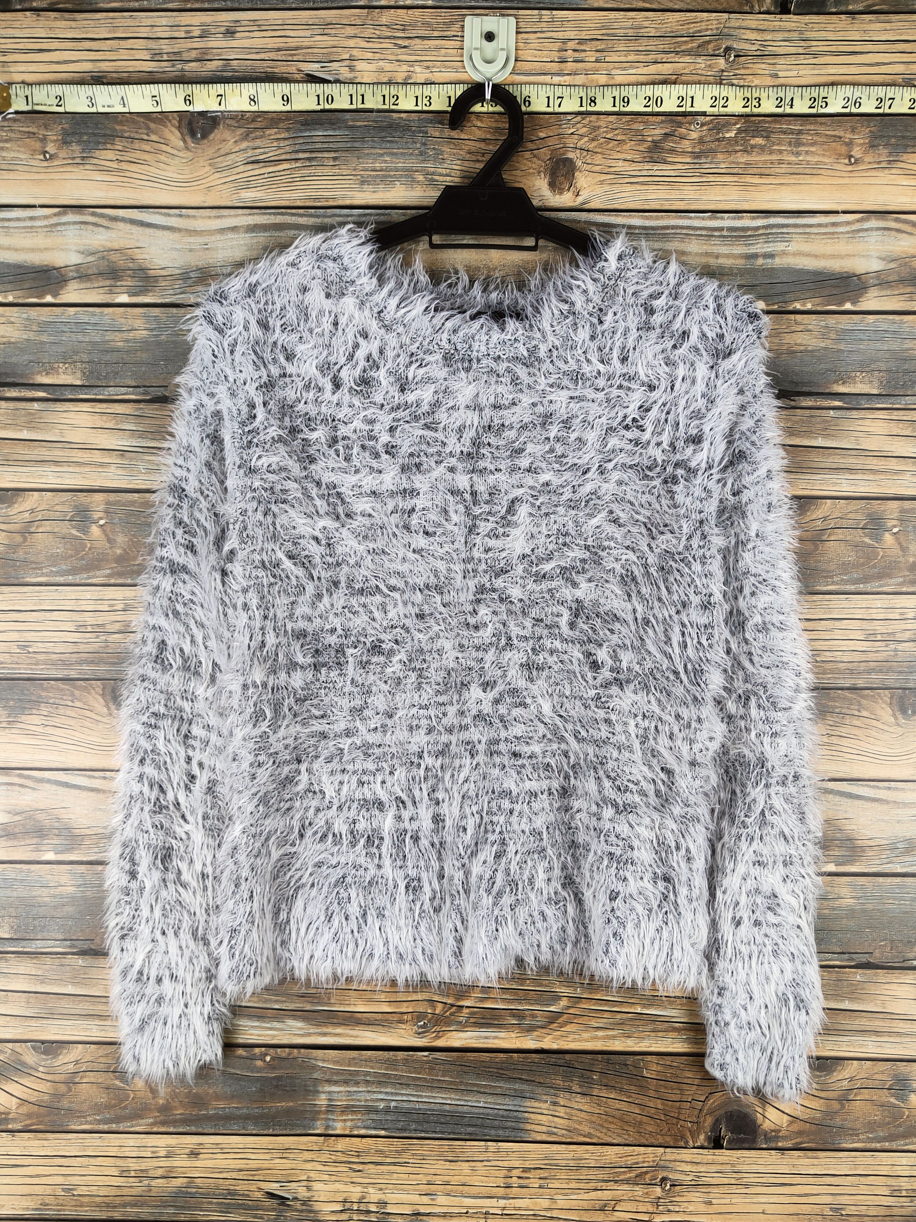Japanese Brand DL Japanese Brand White Black Fur Mohair Knitwear #46-461 Size S / US 4 / IT 40 - 1 Thumbnail