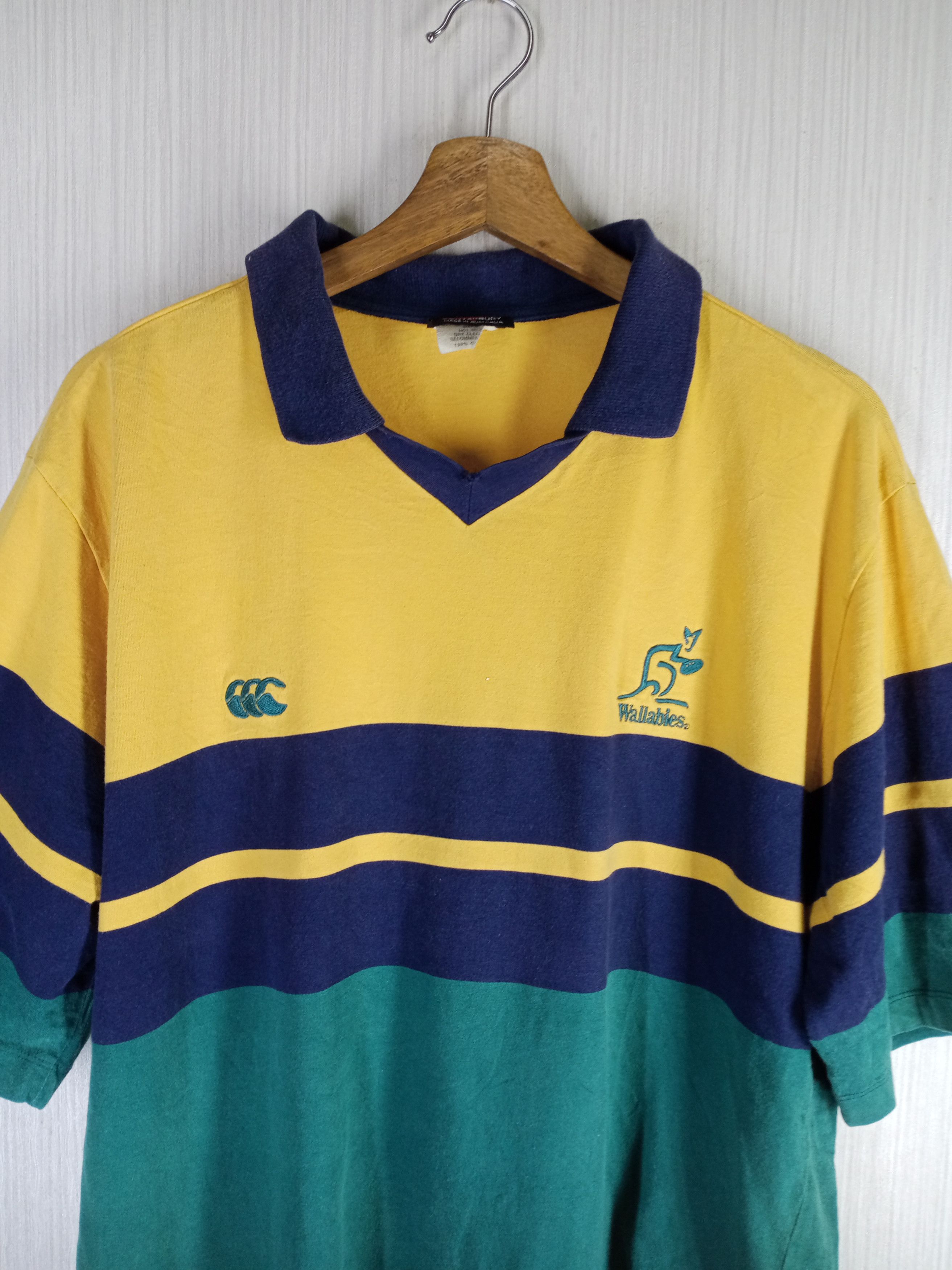 Canterbury of New Zealand Rare Vintage Canterbury Wallabies Australia Polo Shirt Size US L / EU 52-54 / 3 - 3 Thumbnail