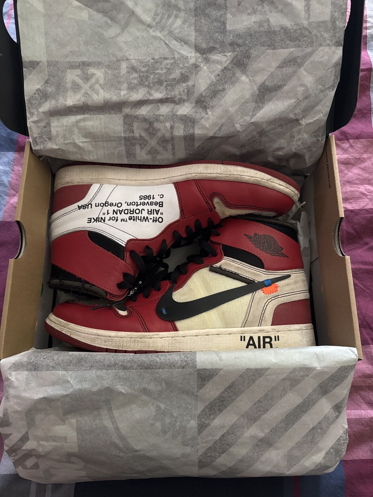 Jordan Brand × Off-White Jordan 1 off white Chicago’s Size US 11 / EU 44 - 1 Thumbnail