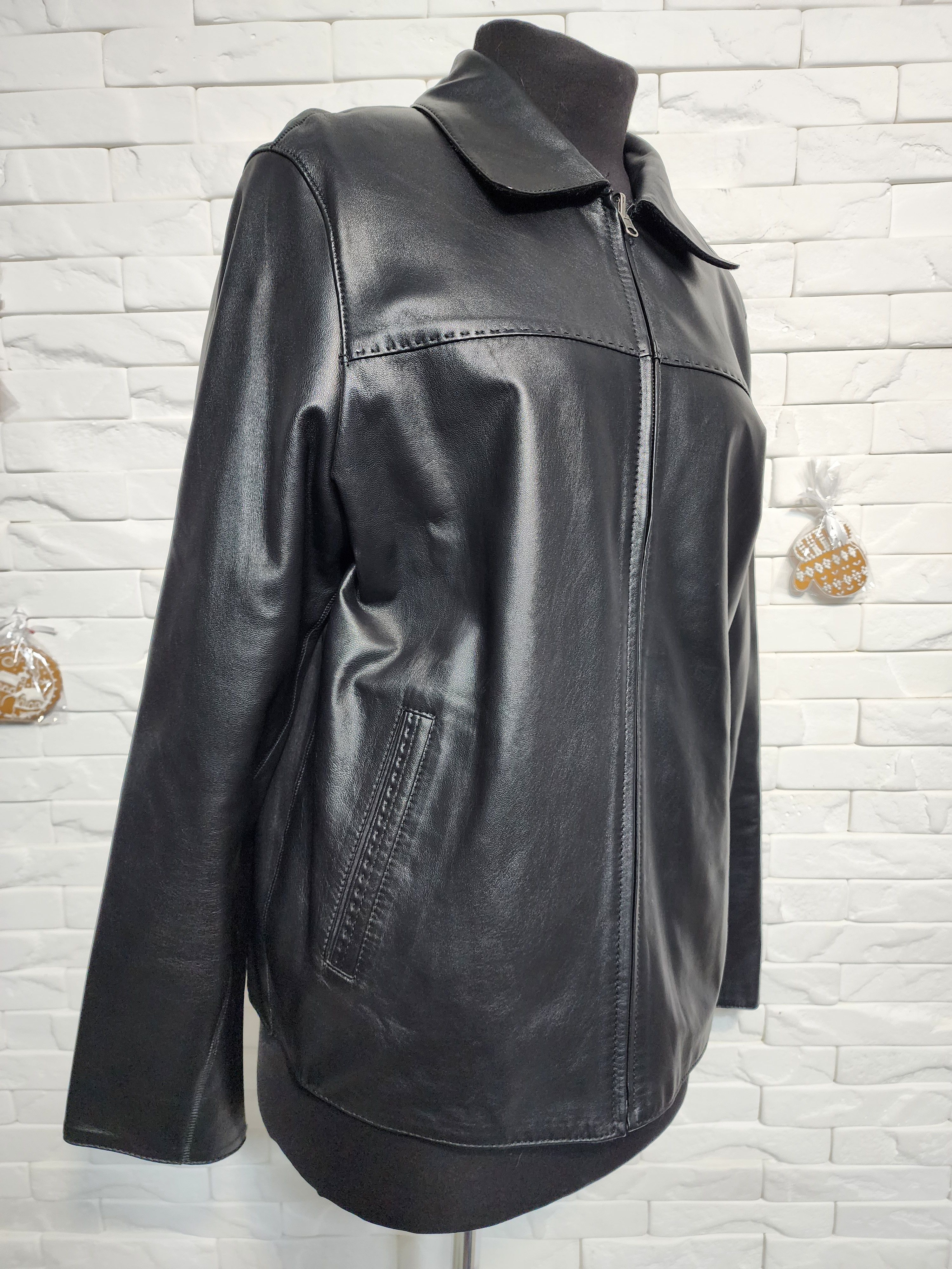 Furla Men's Black Double-Sided Leather Jacket with Faux Fur. Size US L / EU 52-54 / 3 - 3 Thumbnail