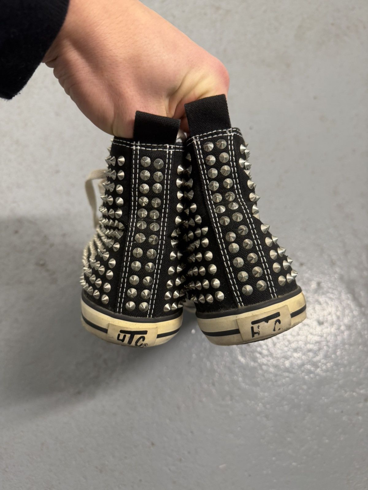 Hollywood Trading Company HTC Hollywood Trading Company Studded High Top Sneakers Size US 9 / EU 42 - 10 Thumbnail