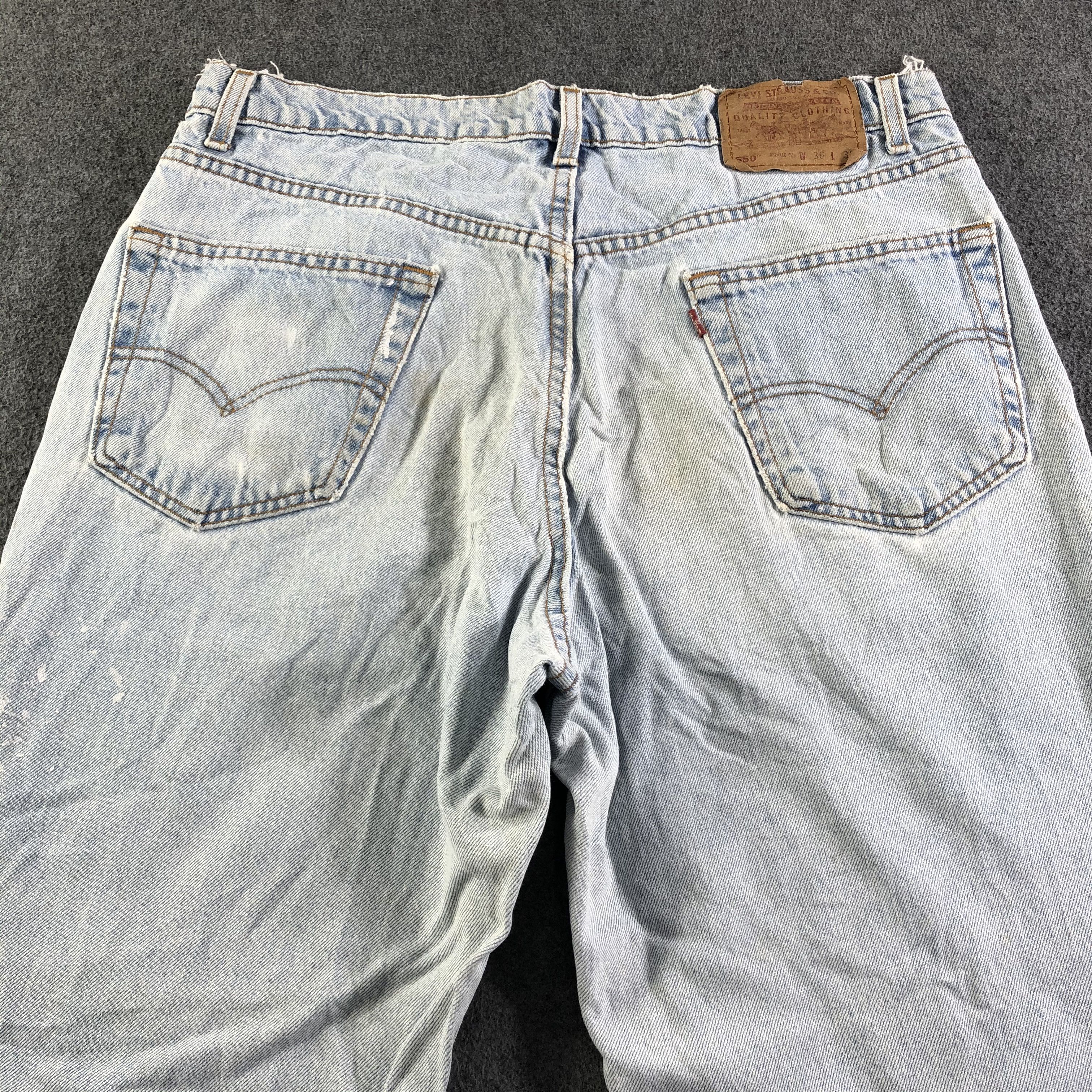Levi's Vintage Light Wash Levis 550 Jeans-J3283 Size US 35 - 4 Thumbnail