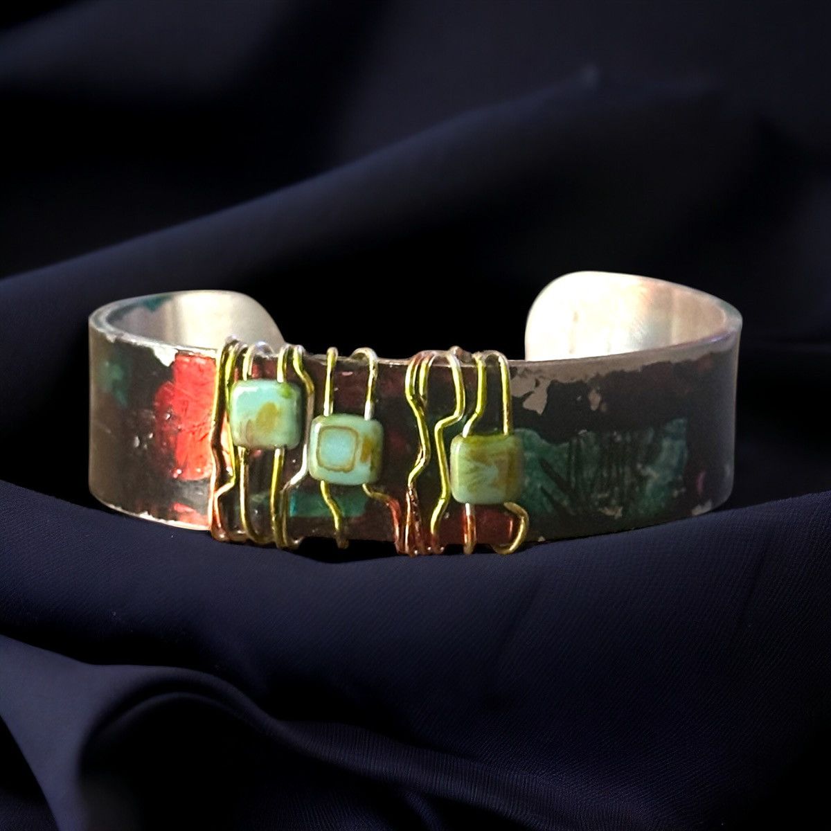 Other Handmade tie dye wire wrapped bead bangle cuff bracelet Size ONE SIZE - 1 Thumbnail