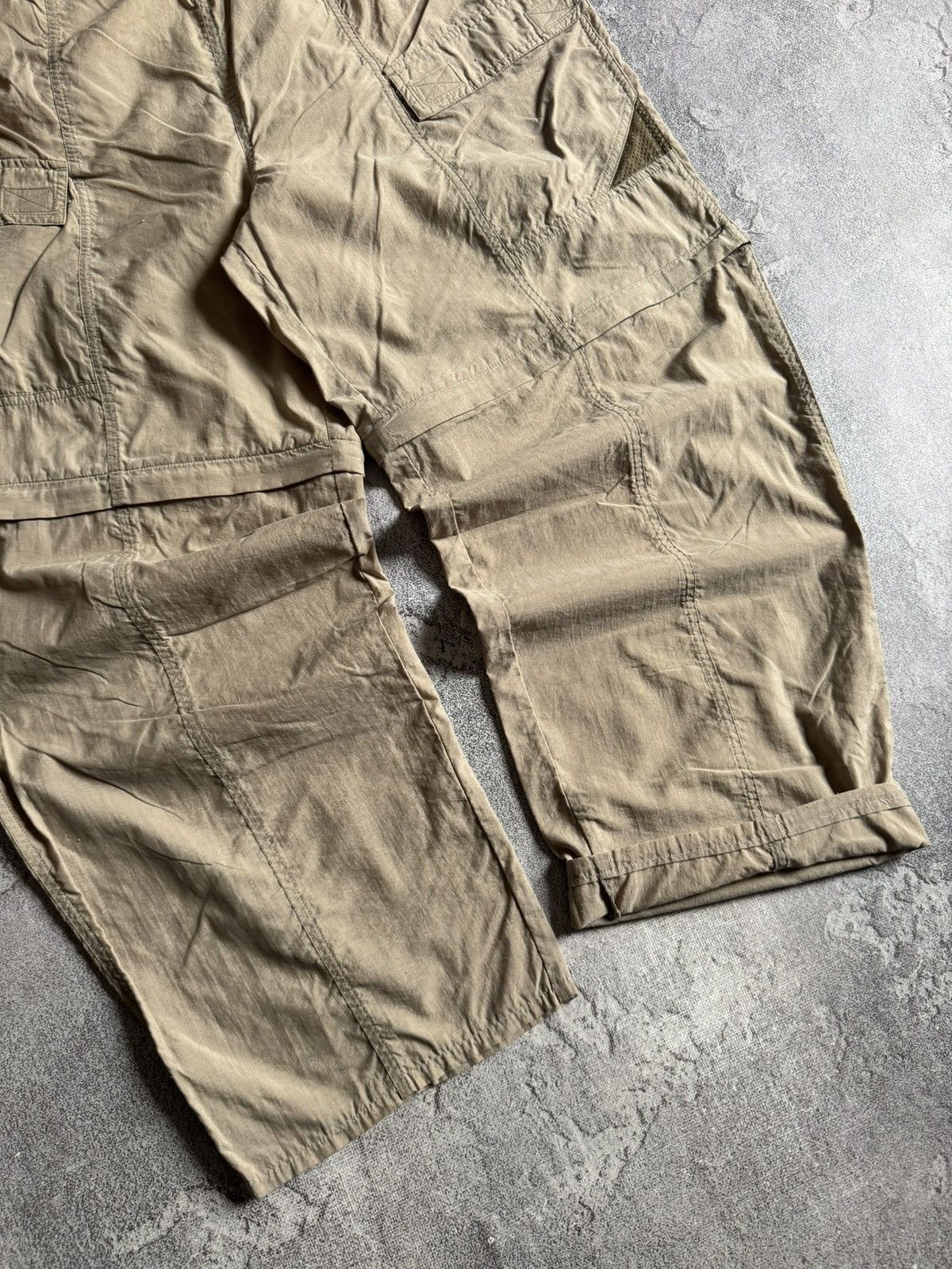 Columbia Columbia M transformer cargo pants trousers baggy jogger Size US 32 / EU 48 - 2 Thumbnail