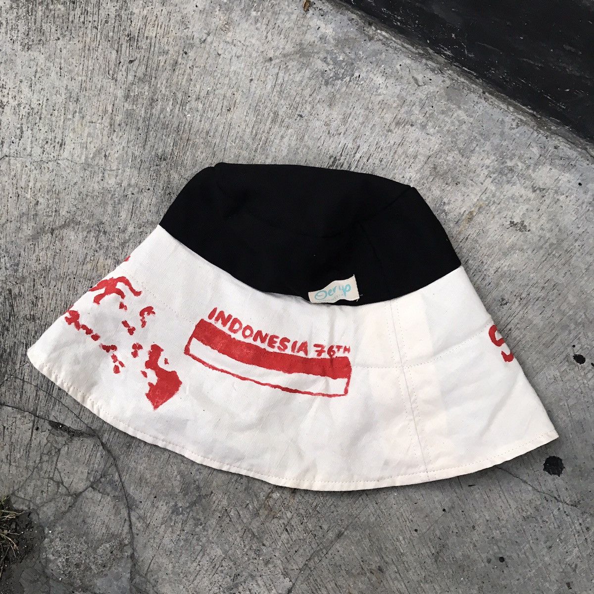 Indonesia map art. Reversible buckets hat