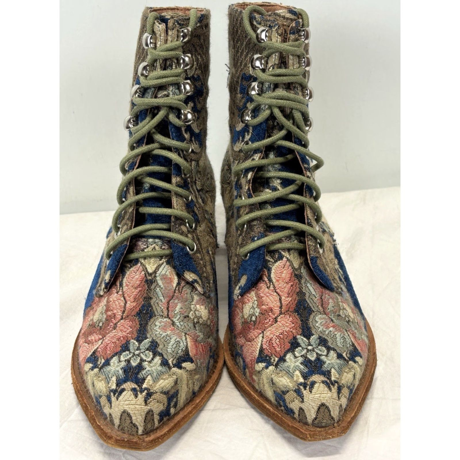 Jeffrey Campbell Jeffrey Campbell Tapestry Ankle Boots Sz 6.5 Women’s Boho Prairie Coachella Jeans? Size US 6.5 / IT 36.5 - 3 Thumbnail