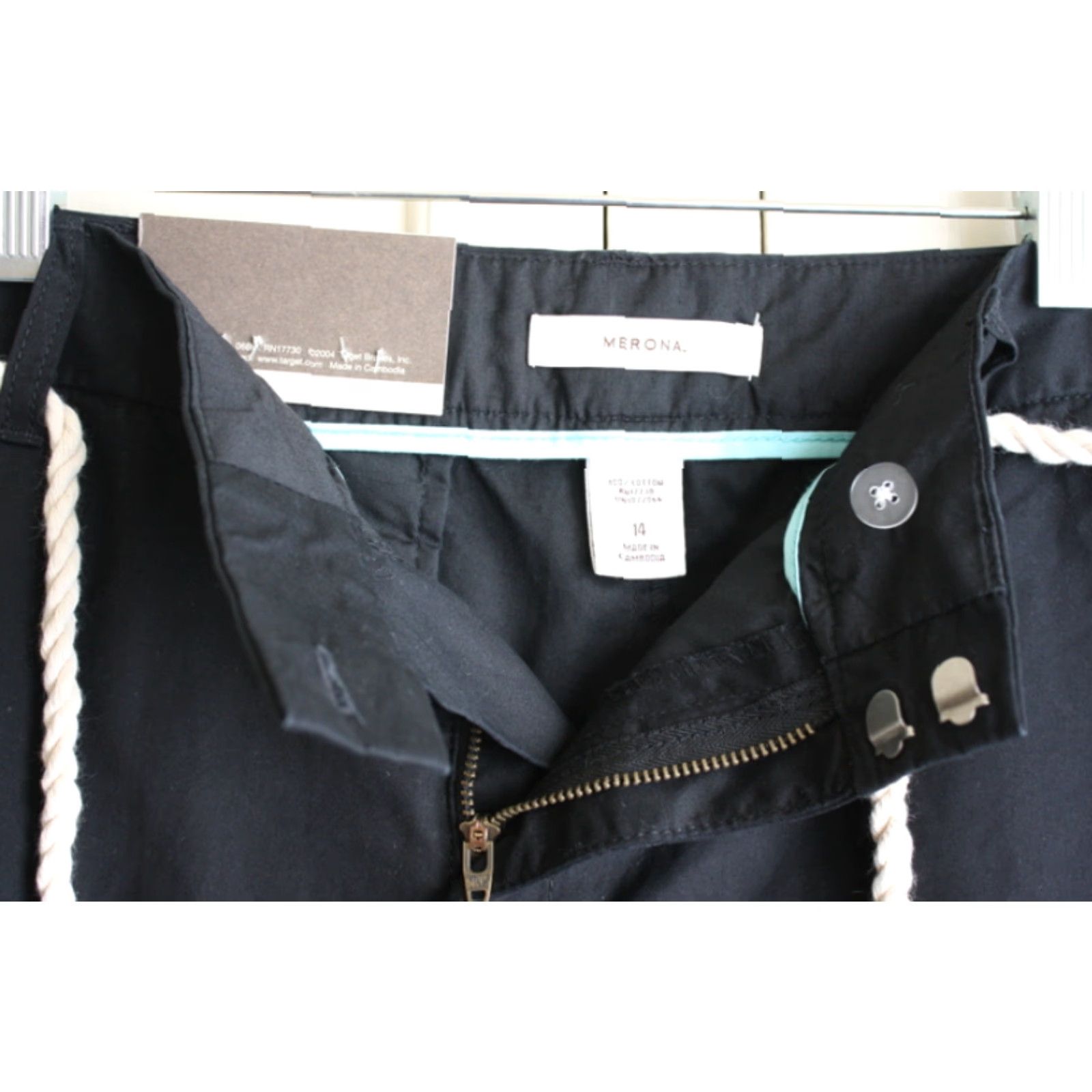 Merona Merona Black Casual Shorts size 14 With Cord Belt Sits Below Waist Size 36" / US 14 / IT 50 - 3 Thumbnail