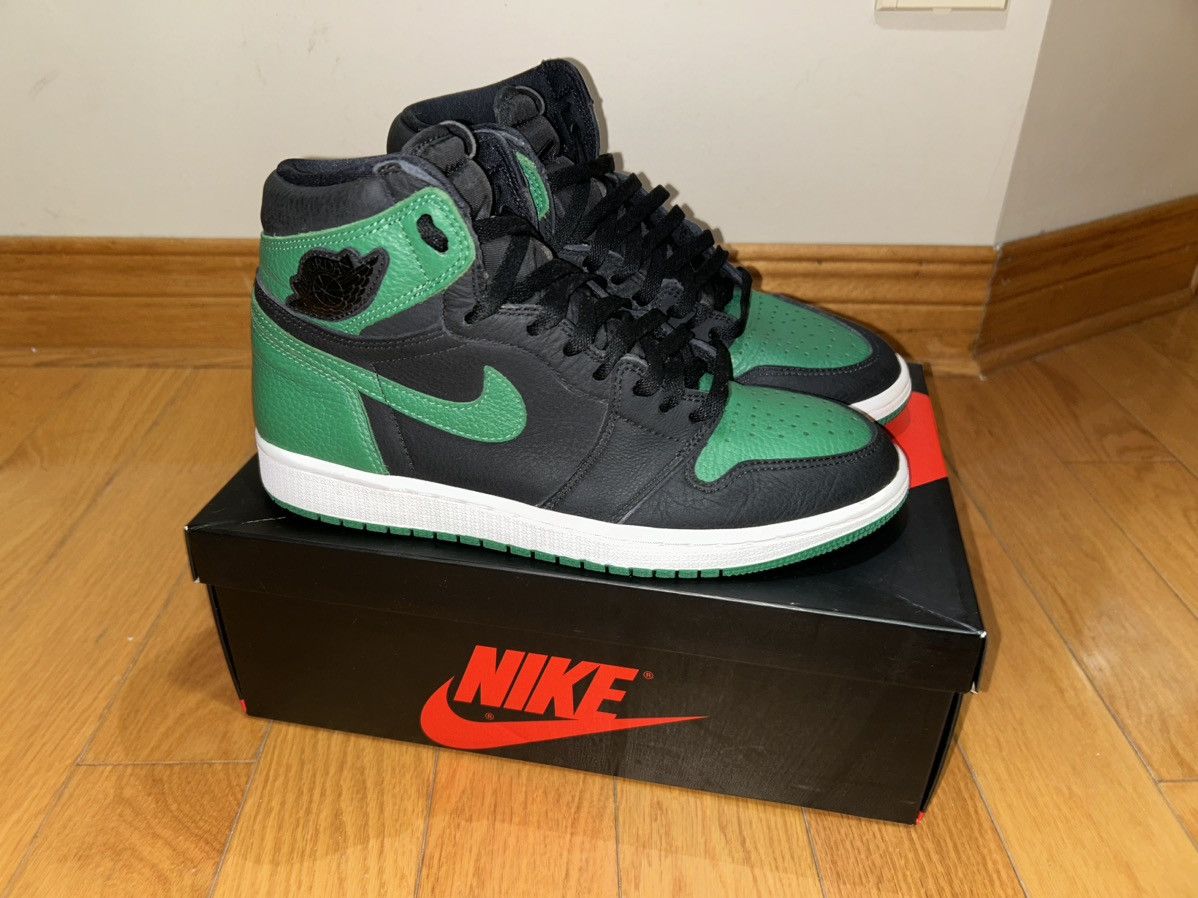 Jordan Brand × Nike Air Jordan 1 Retro High Pine Green Black Size US 9 / EU 42 - 3 Thumbnail