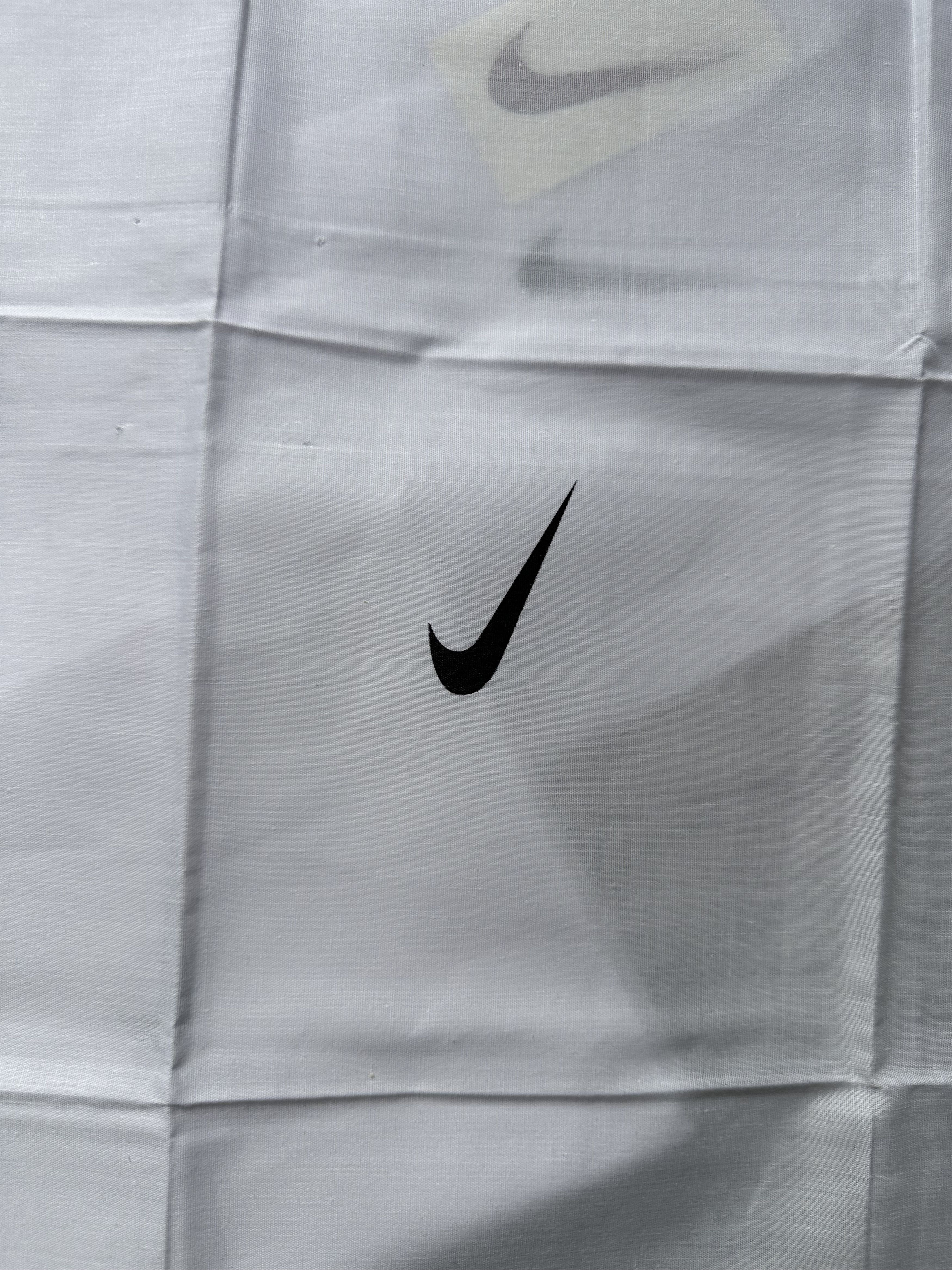 Nike Vintage Nike White Bandana Headscarf 90s x 16 Size ONE SIZE - 12 Thumbnail