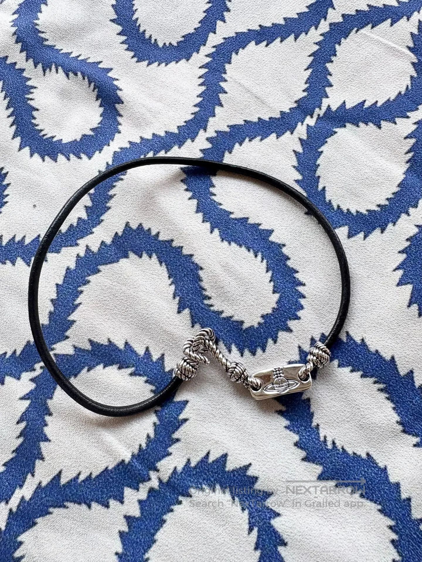 Vivienne Westwood vivienne westwood black choker with saturn badge. Size ONE SIZE - 2 Thumbnail