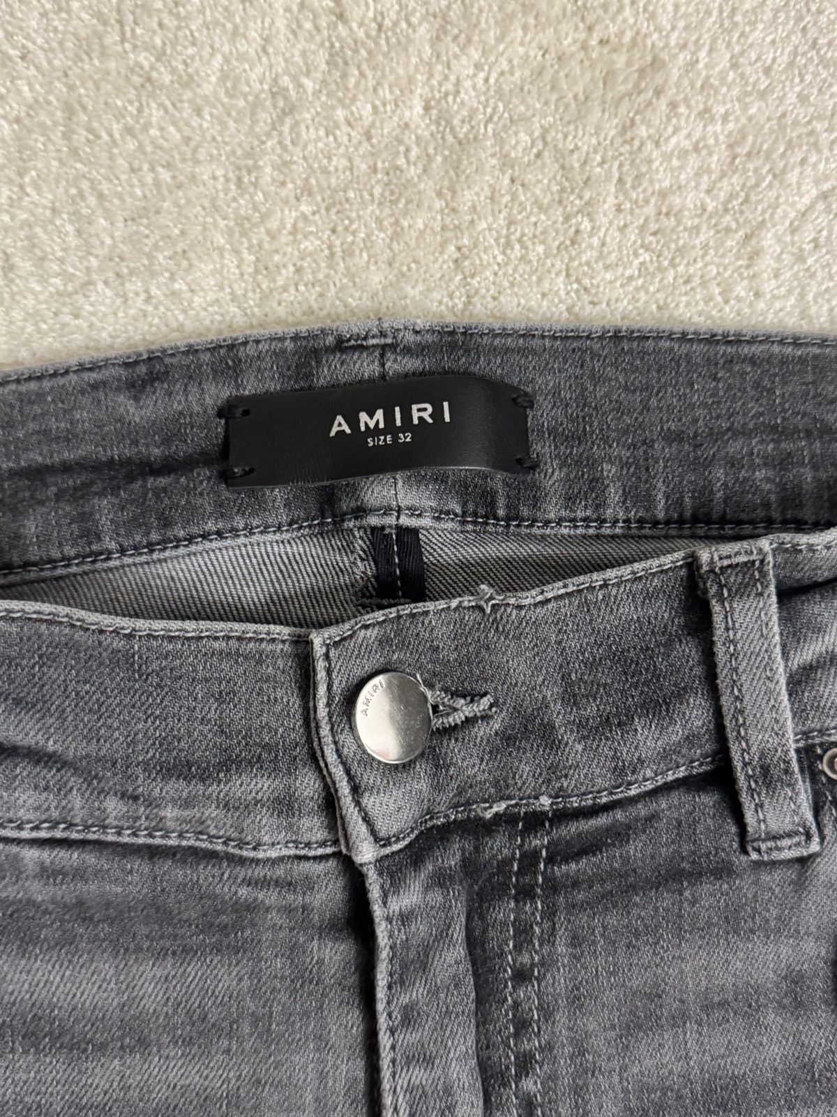 Amiri 💠Amiri💠 BROKEN KNEE GREY 2017 (32) Size US 32 / EU 48 - 3 Thumbnail