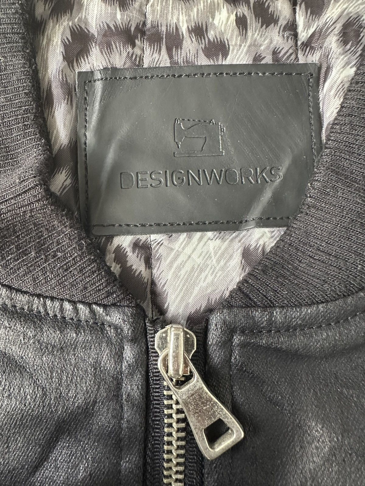 ABAHOUSE 🔥Rare🔥 Designworks coated black bomber jacket Size US L / EU 52-54 / 3 - 19 Thumbnail