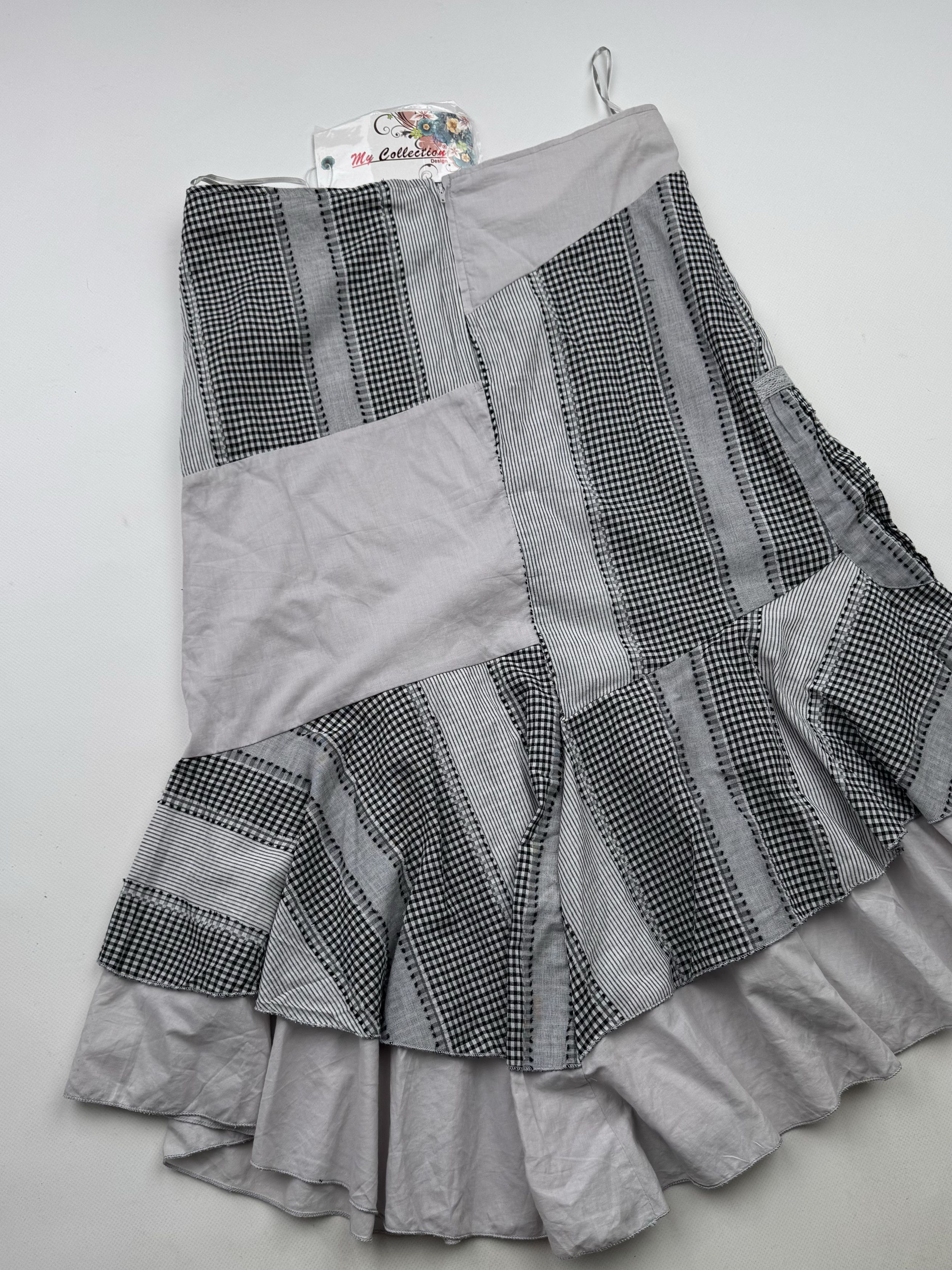 Vintage 90's Beautiful Asymmetry Flared Skirt B2(V91)E2 Size 29" - 7 Thumbnail