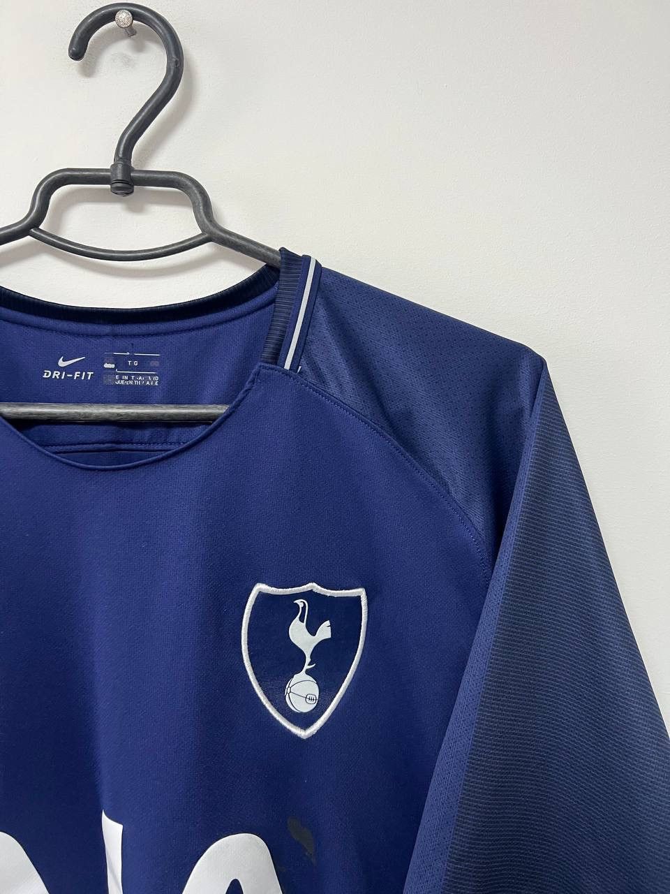 Nike Tottenham Hotspur 2017/2018 Away Football Shirt Nike 2XL Size US XXL / EU 58 / 5 - 5 Thumbnail
