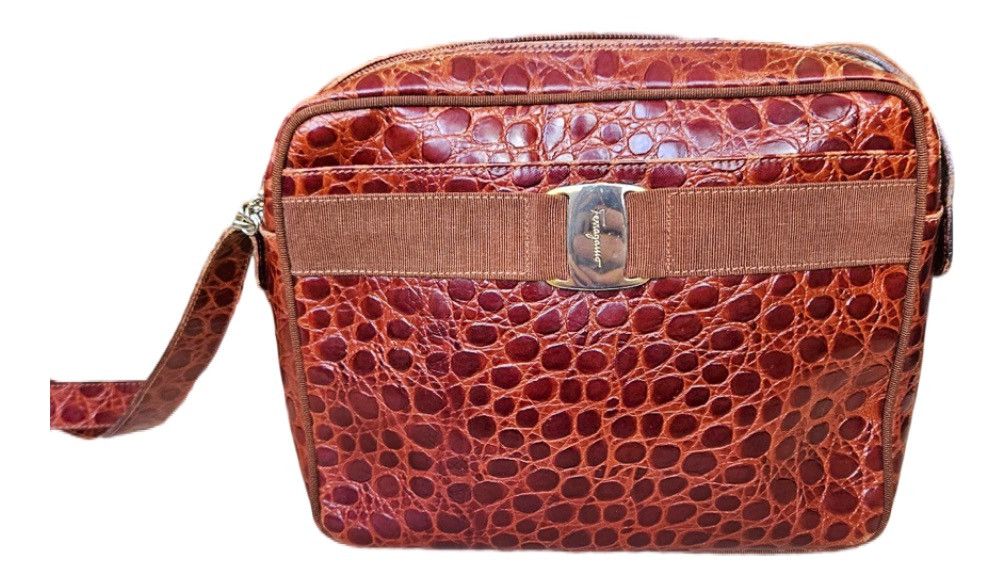 Salvatore Ferragamo Vara Ribbon Crocodile Embossed Leather Red/Bordeaux Purse Size ONE SIZE - 2 Thumbnail