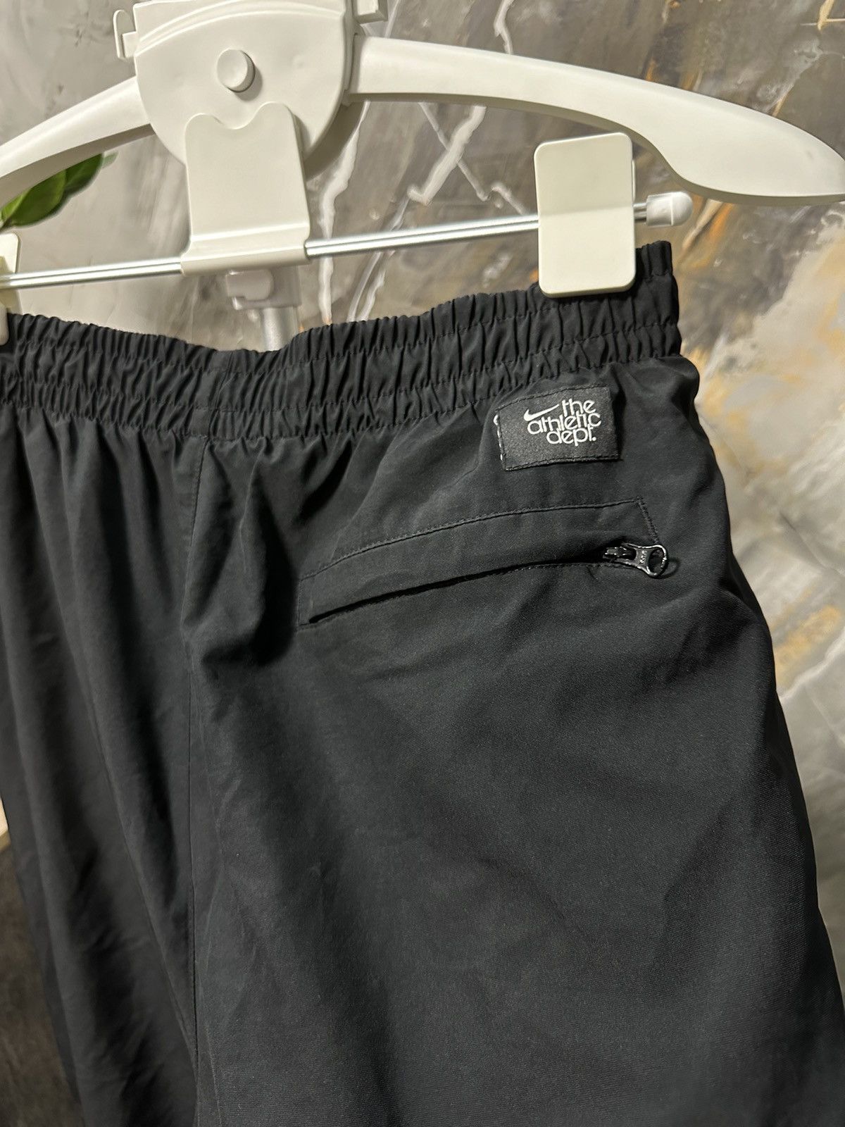 Vintage Vintage Nike Nylon Black Sweatpants Logo Swoosh Size US 36 / EU 52 - 5 Thumbnail