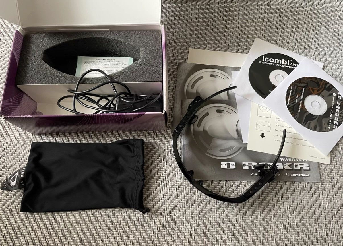 Oakley OAKLEY Thump Motorola Bluetooth Music Headset Sunglasses K24 Size ONE SIZE - 8 Thumbnail