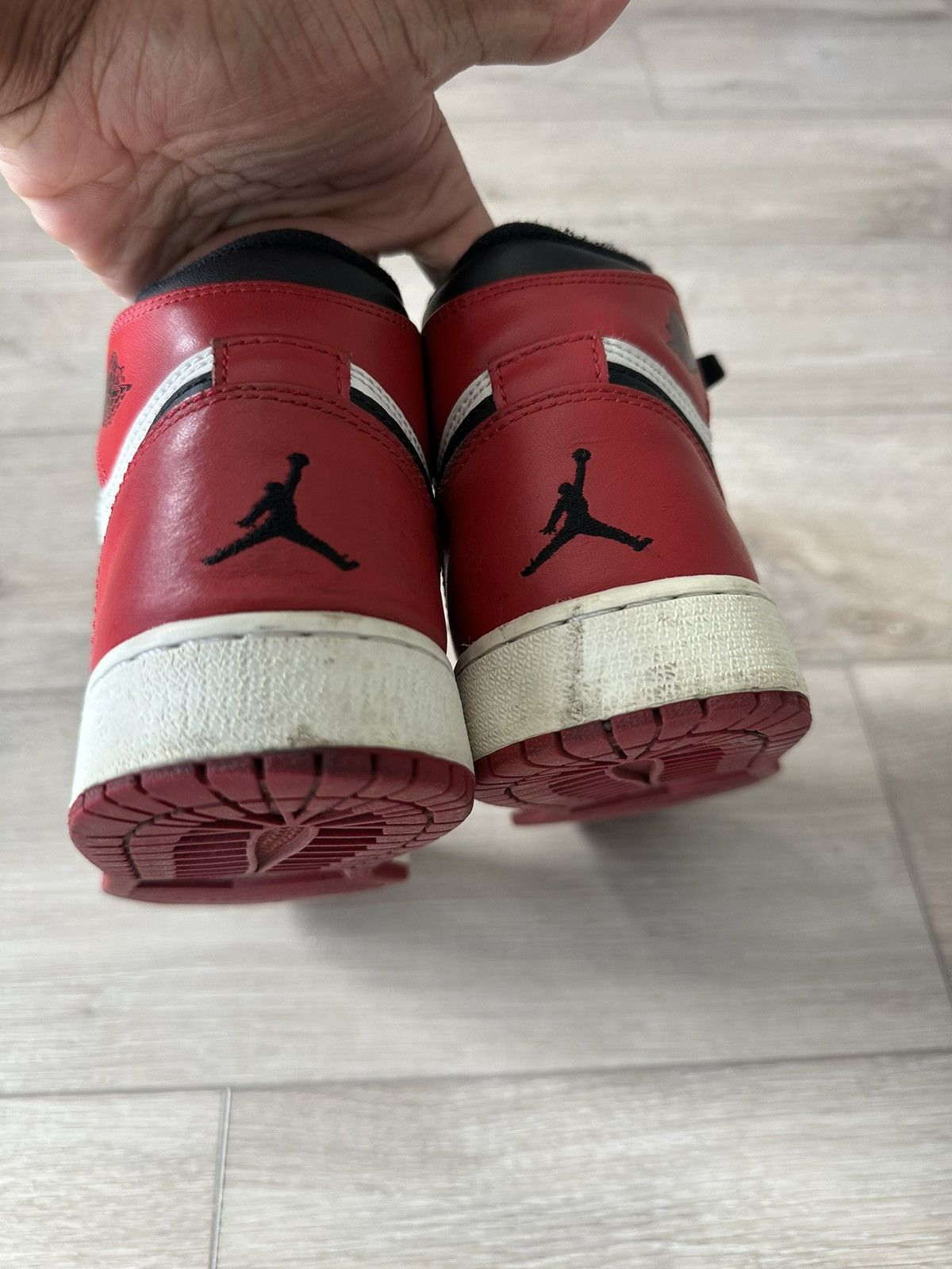 Jordan Brand Jordan 1 Retro High Chicago 2013 Sz 6 Size US 6 / EU 39 - 21 Thumbnail