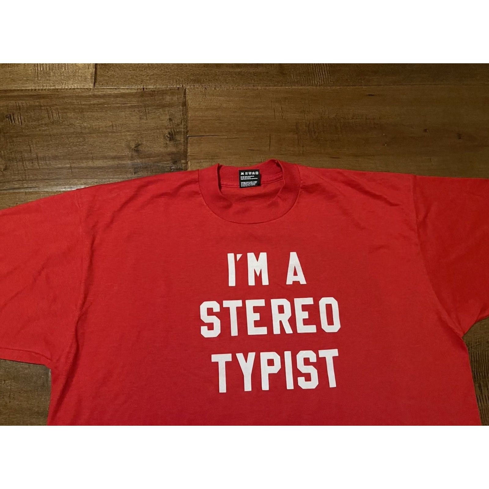 Fruit Of The Loom VINTAGE 90s I Am A Stereo Typist Single Stitch Made in USA T-Shirt Adult XL Red Fruit of the Loom Mens Shirt 90s Size US XL / EU 56 / 4 - 2 Thumbnail