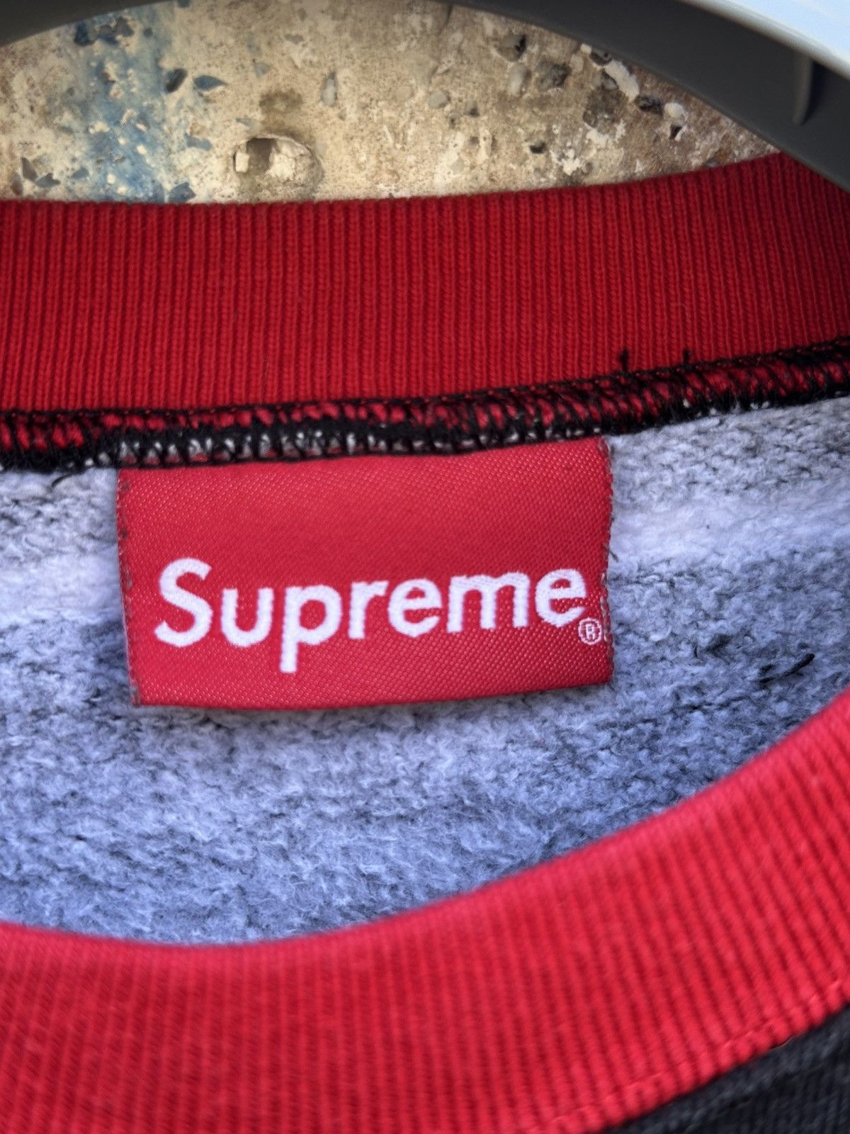 Supreme Mens Medium Black Striped Crewneck FW17 Spellout