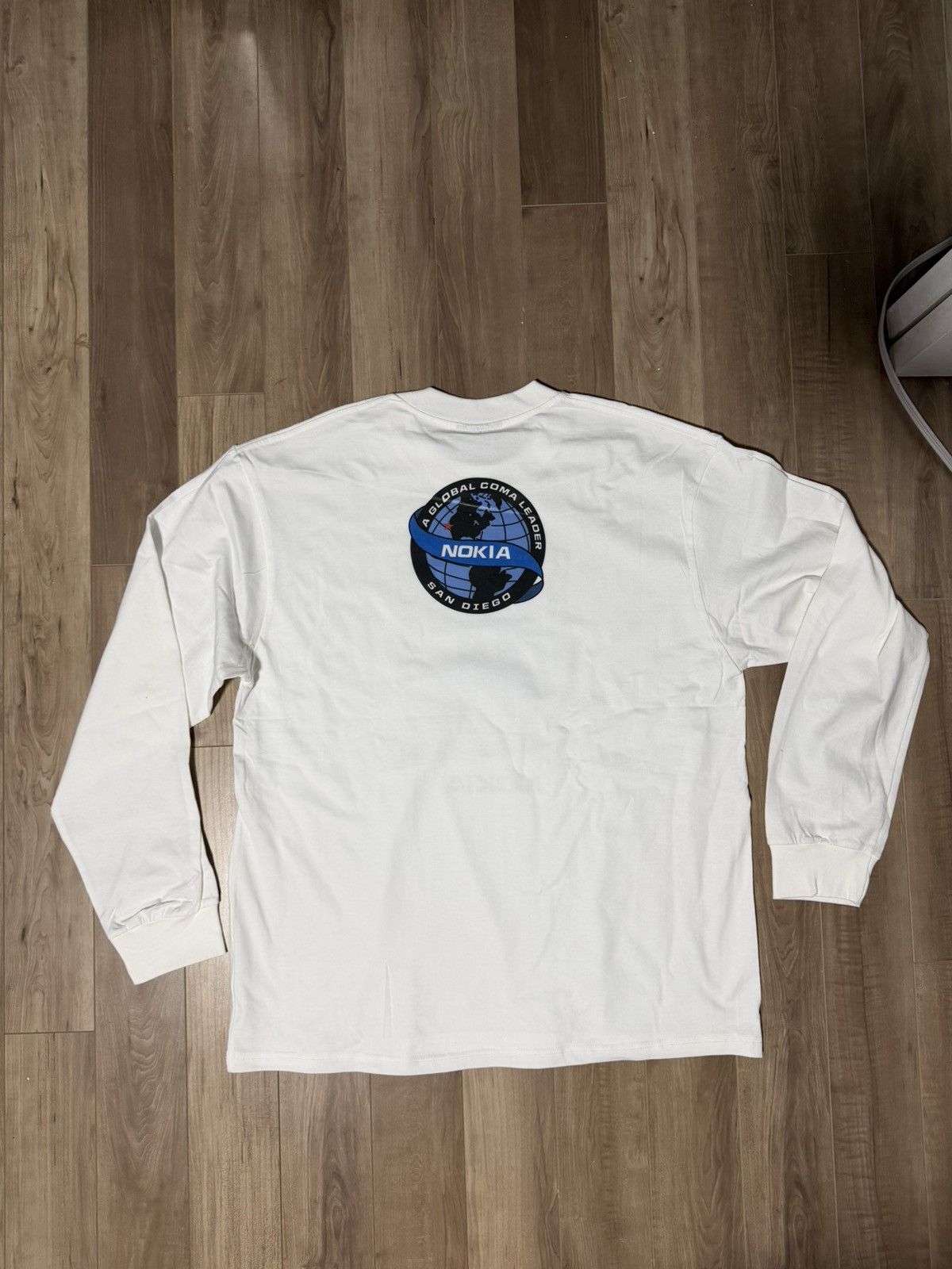 Vintage Vintage Nokia Mobile Long Sleeve T-shirt Size US XL / EU 56 / 4 - 2 Thumbnail