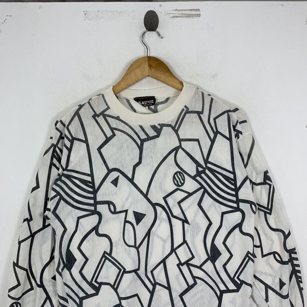 Vintage JUST FITZ Made In USA Abstract Overprint Long Sleeve Tshirt Size US S / EU 44-46 / 1 - 3 Thumbnail
