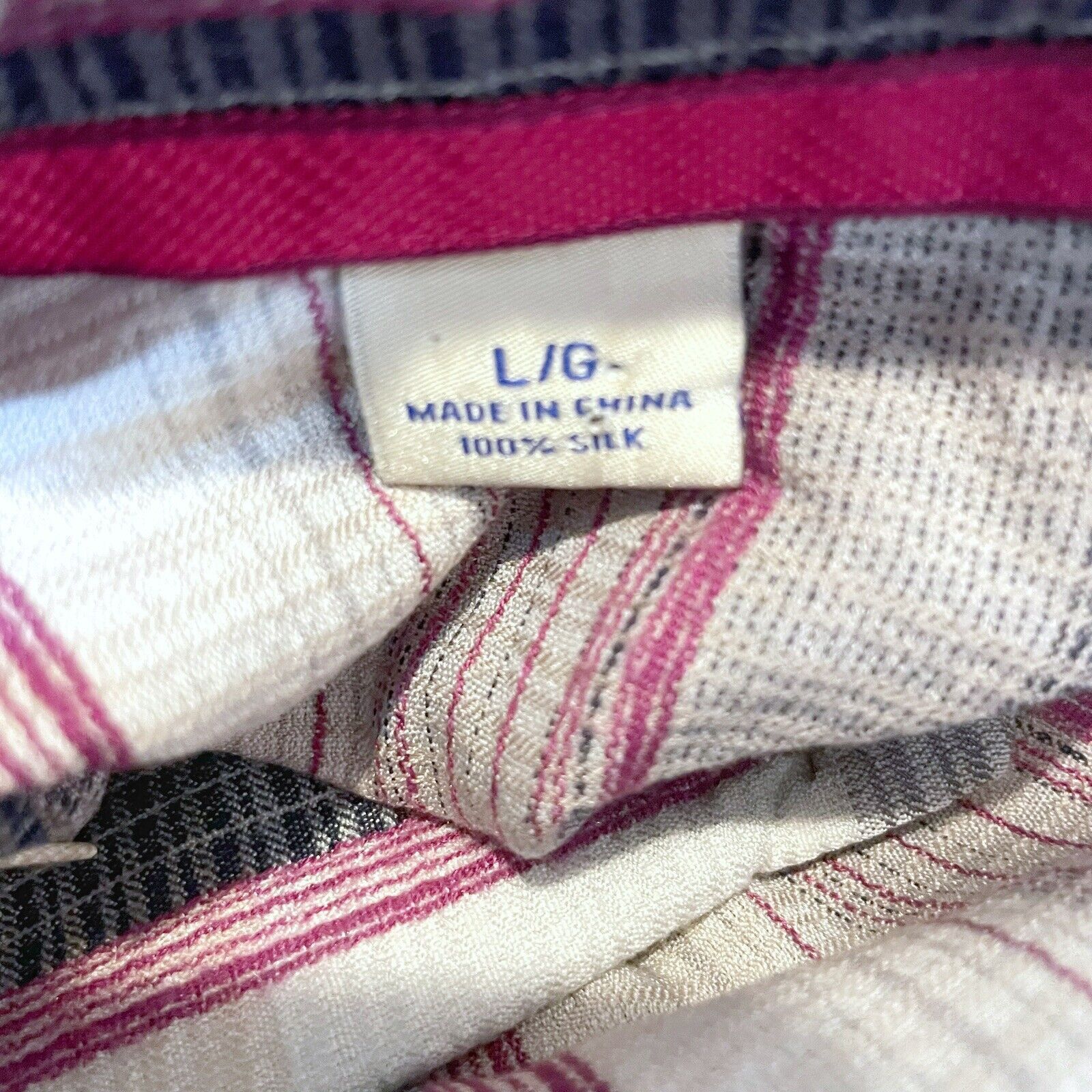 Tommy Bahama Tommy Bahama Shirt Silk Pink/Grey Plaid Button Down Large Size US L / EU 52-54 / 3 - 4 Thumbnail